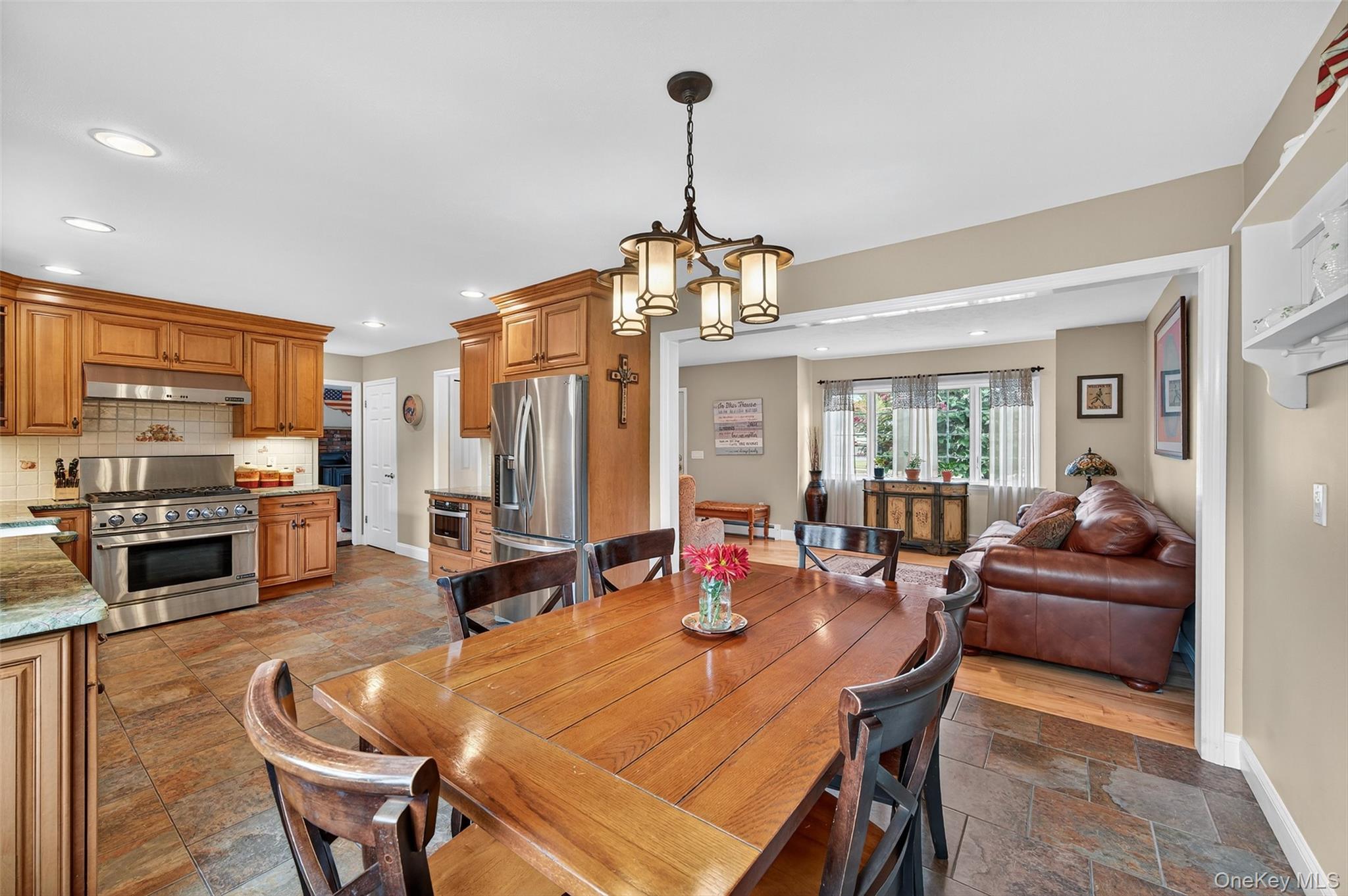 16 Puritan Lane, Washingtonville, NY 10992