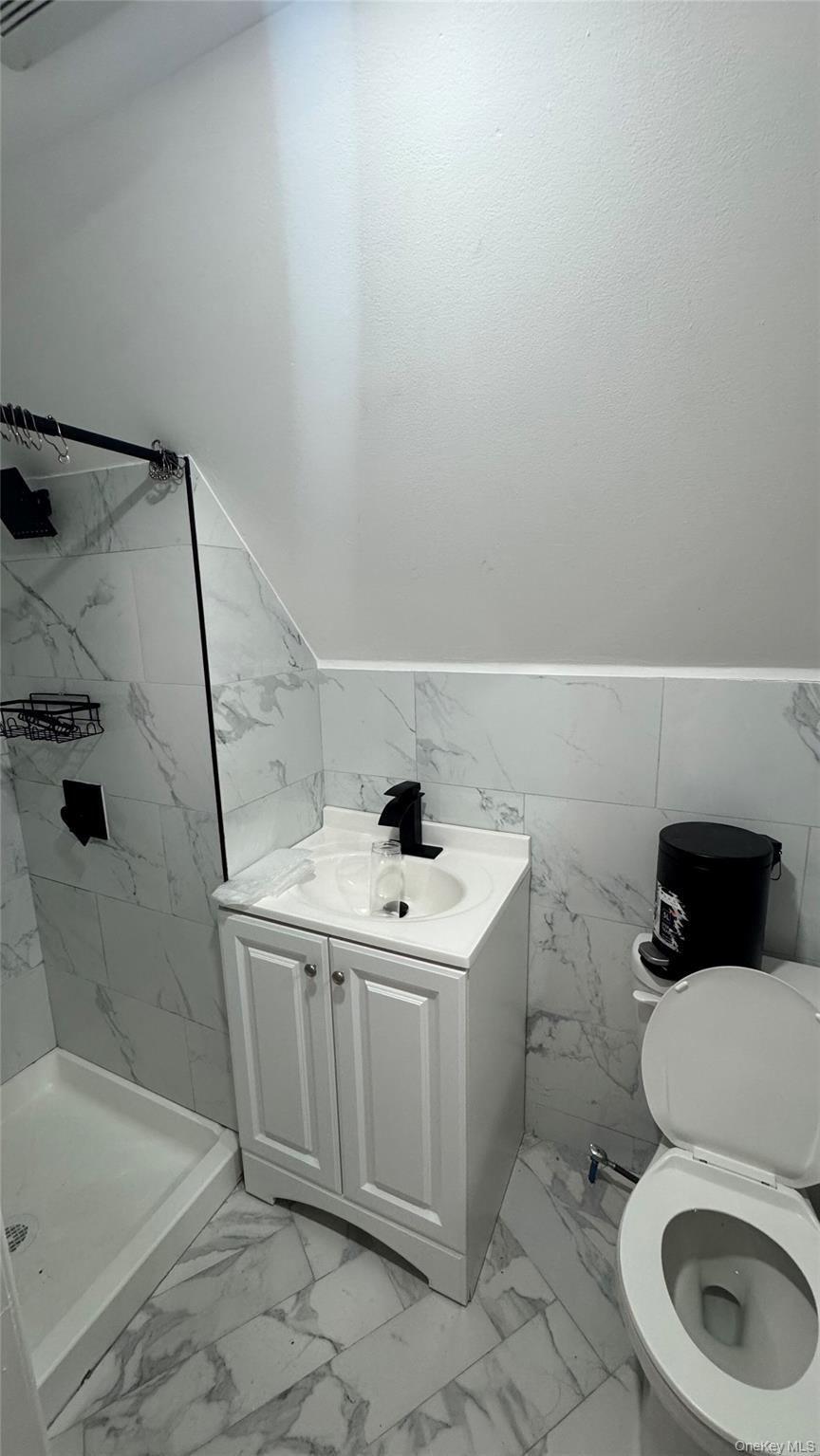 153 Chester Street # 2 and 3 floor, Mount Vernon, NY 10550