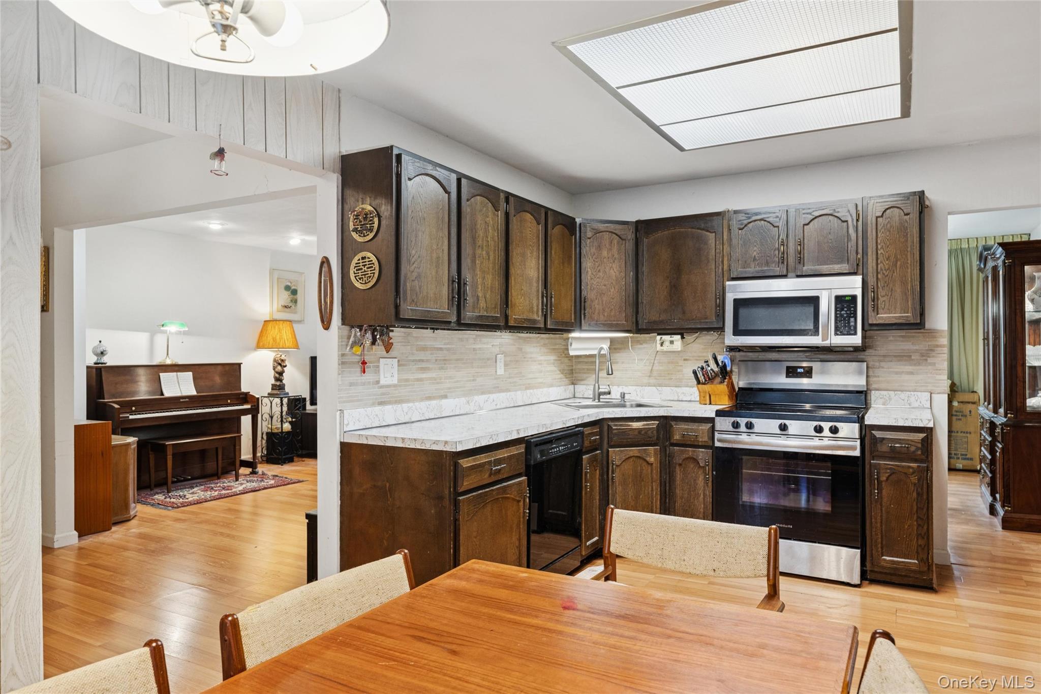 24 Woodbine Street, Coram, NY 11727