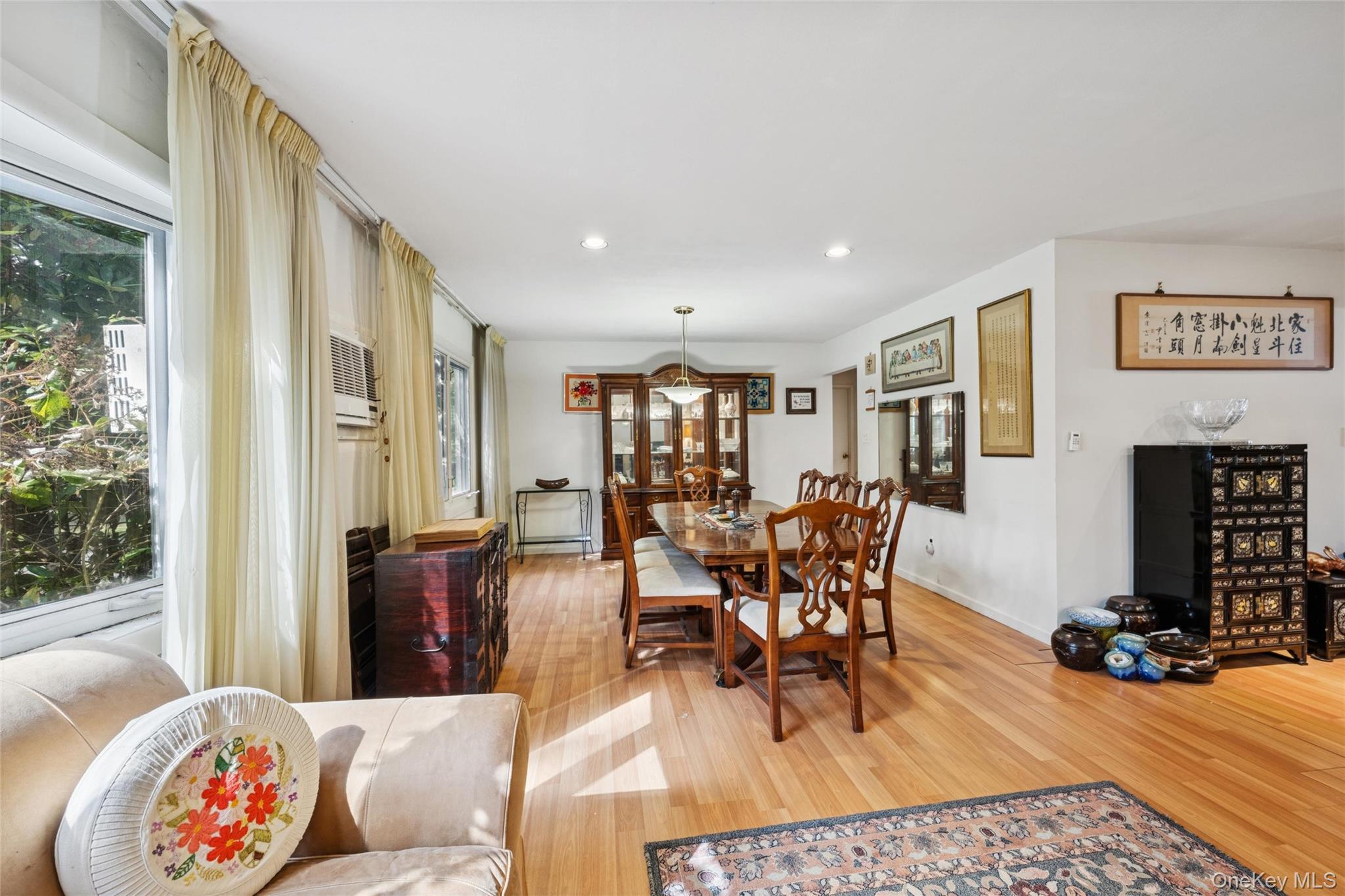 24 Woodbine Street, Coram, NY 11727