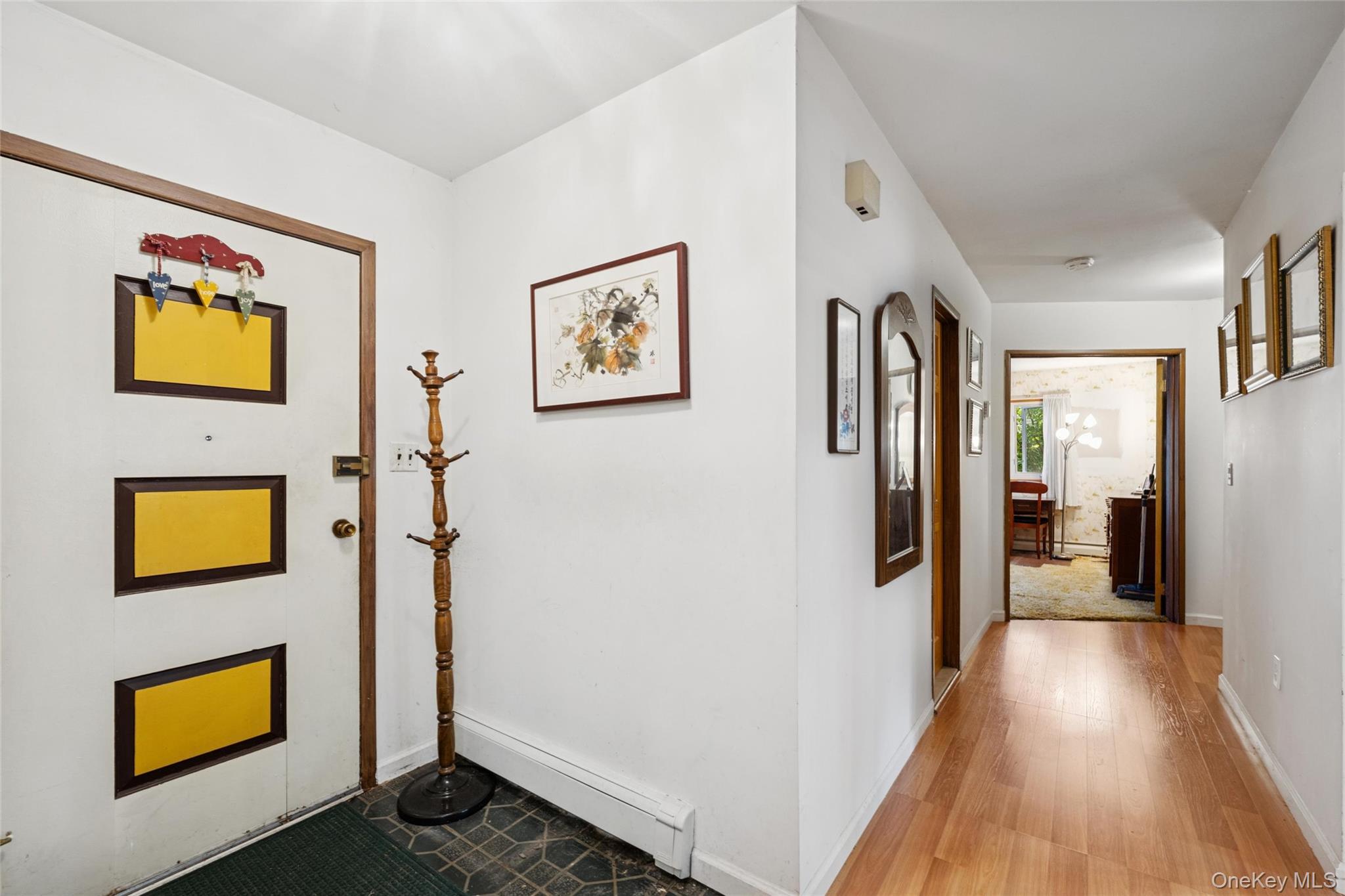 24 Woodbine Street, Coram, NY 11727