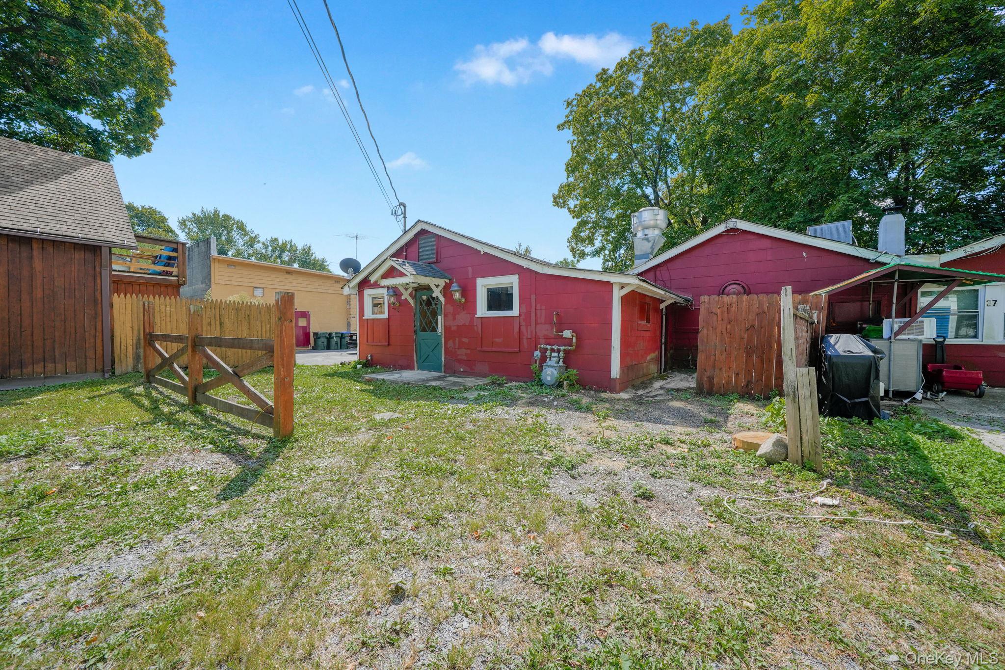 37 Oak Street, Greenwood Lake, NY 10925