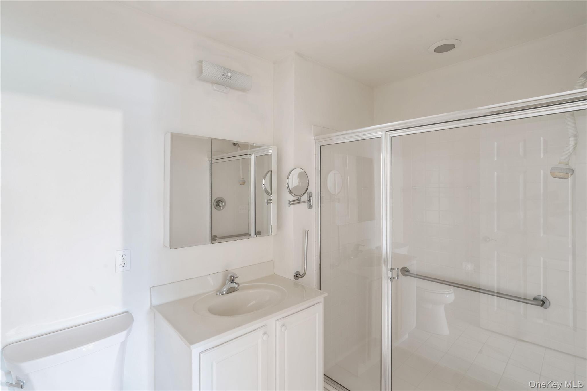 1133 Willow Lane, Valley Stream, NY 11580