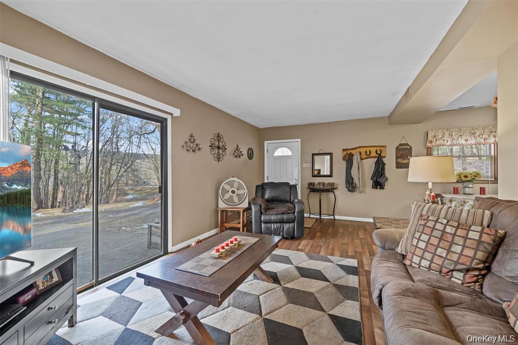 180 Shoddy Hollow Road, Otisville, NY 10963