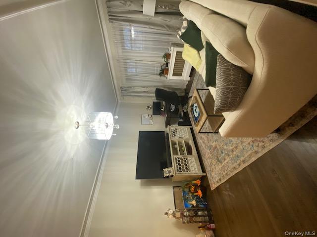 23 Old Mamaroneck Road # 2P, White Plains, NY 10605