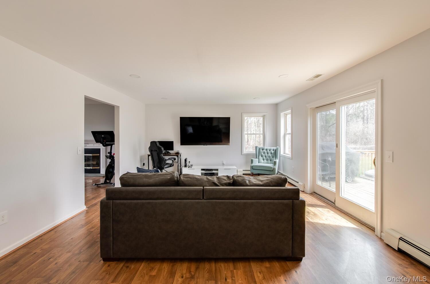 848 Route 216, Poughquag, NY 12570