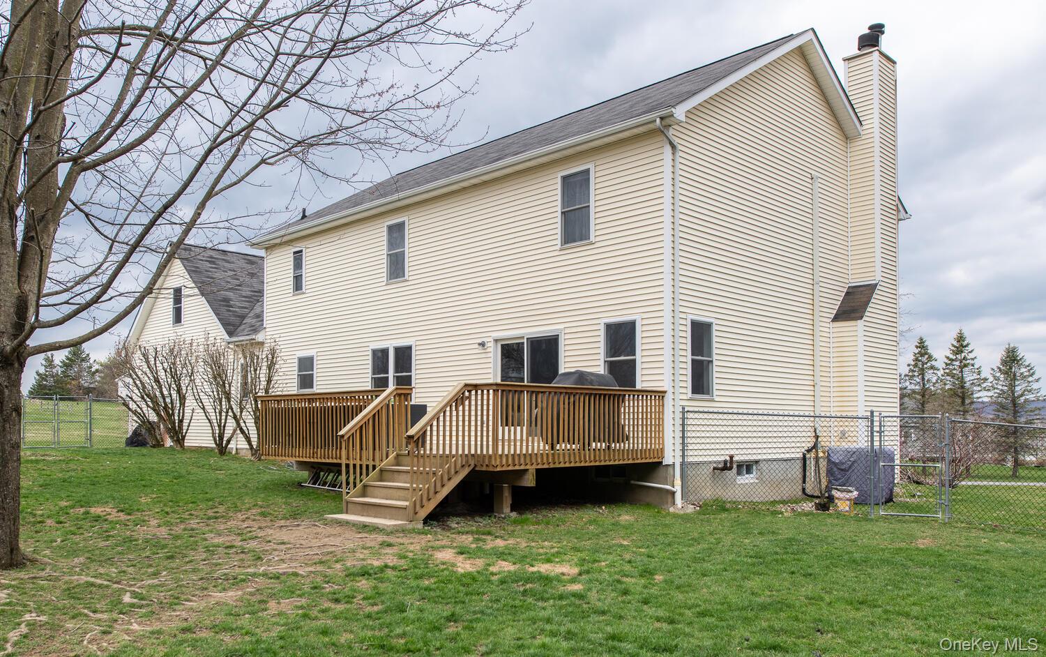 848 Route 216, Poughquag, NY 12570