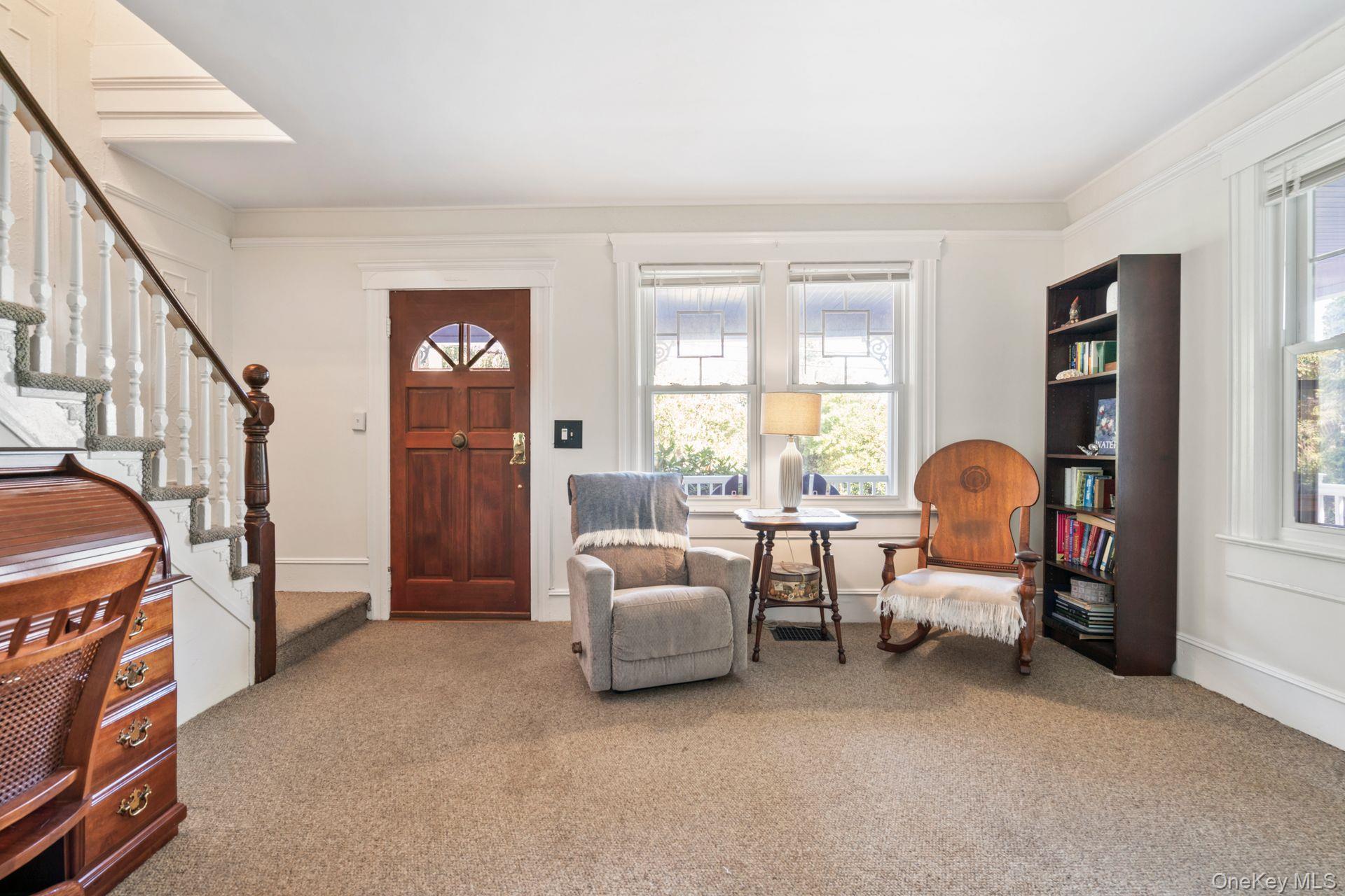 86 Elm Street, Huntington, NY 11743