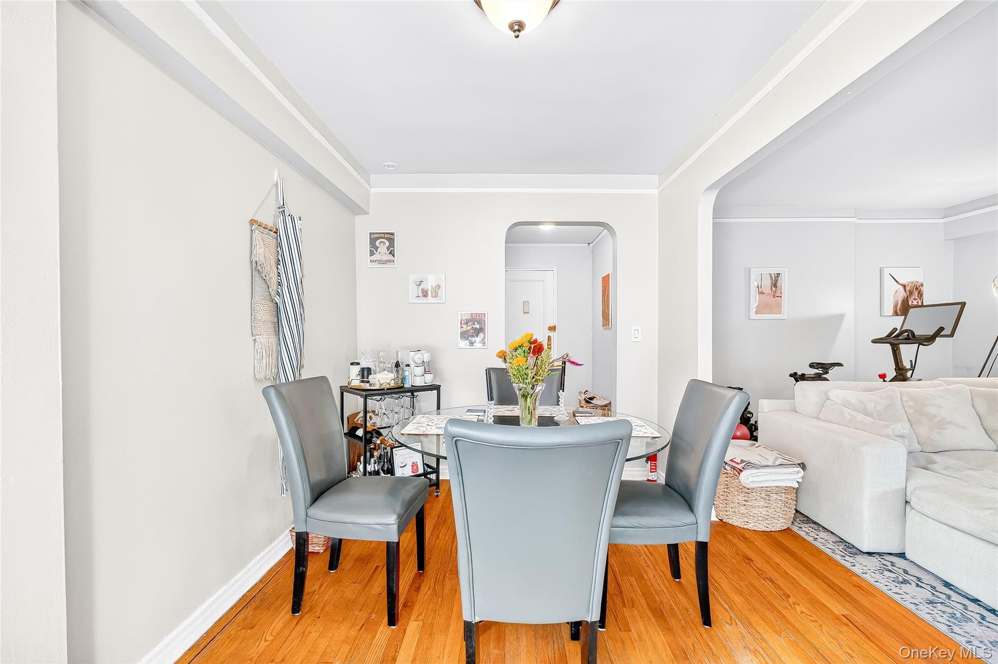 821 Bronx River Road # 5J, Bronxville, NY 10708