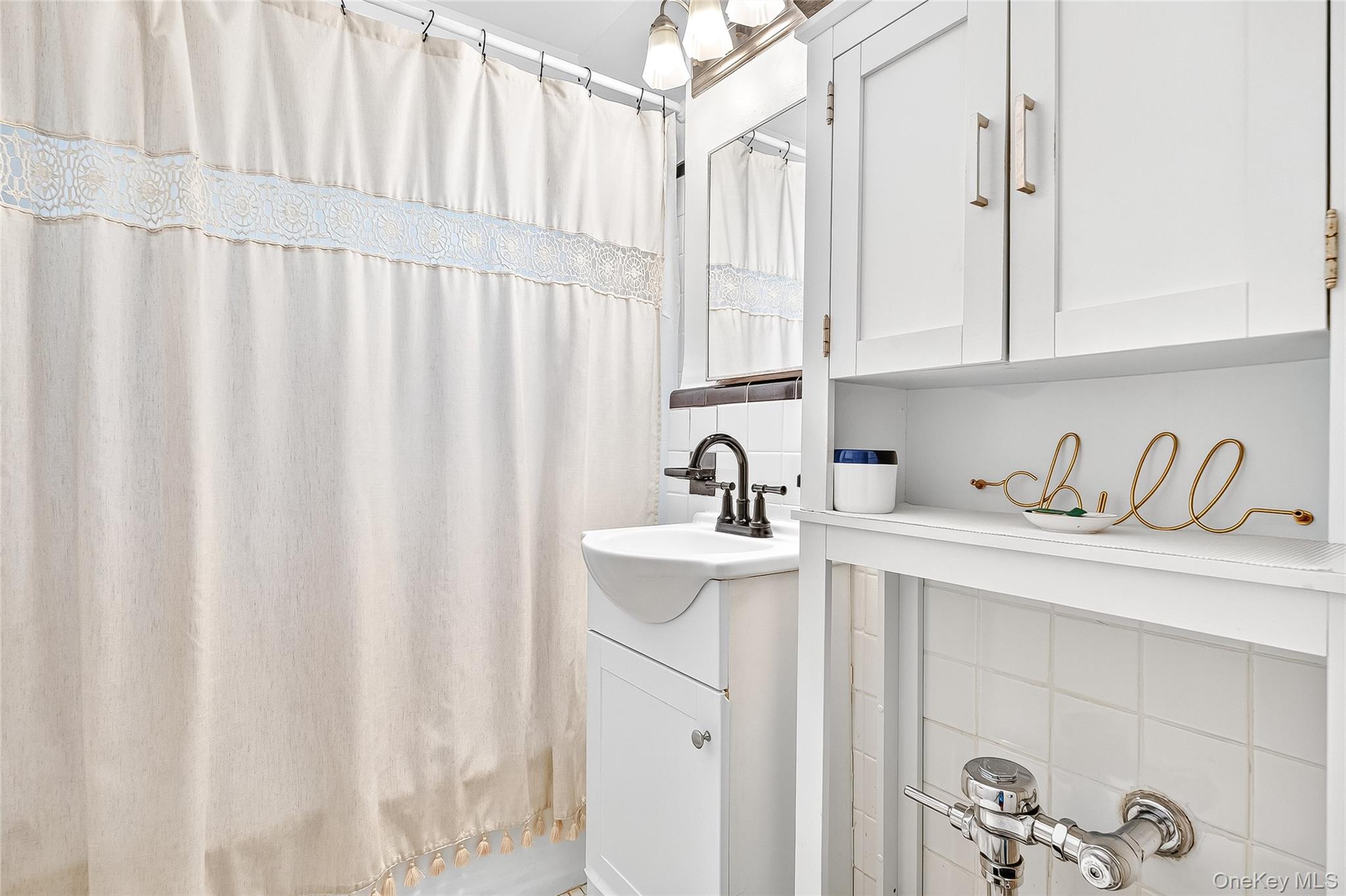 821 Bronx River Road # 5J, Bronxville, NY 10708