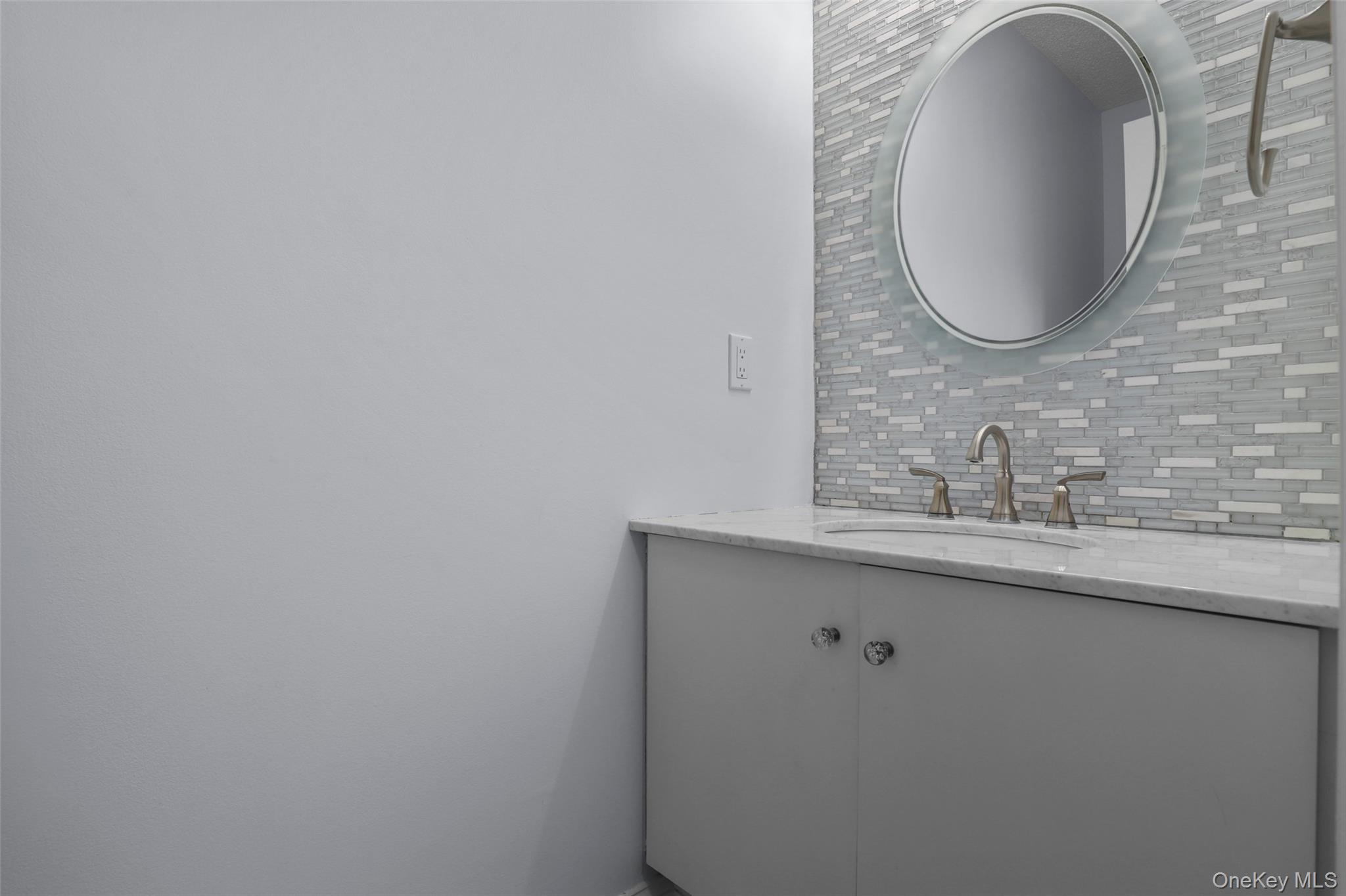 68 Jonathan Drive, Mahopac, NY 10541