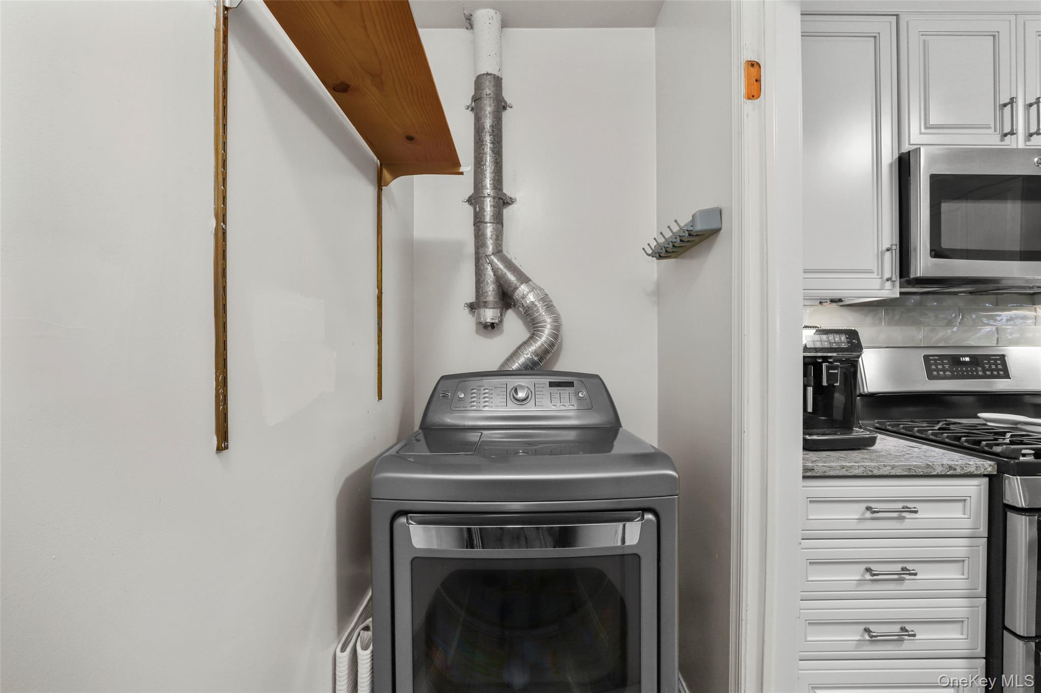 68 Jonathan Drive, Mahopac, NY 10541