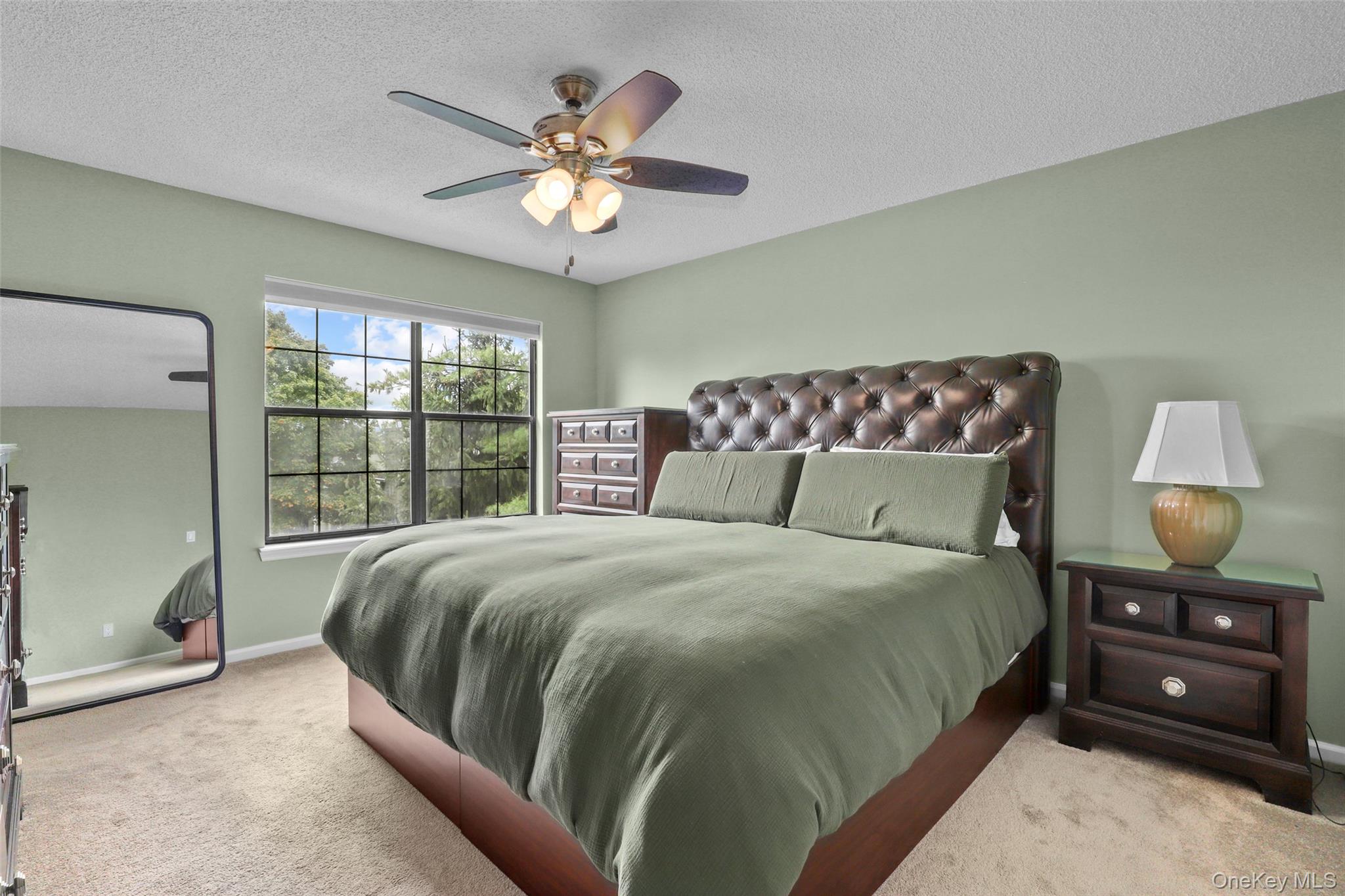 68 Jonathan Drive, Mahopac, NY 10541