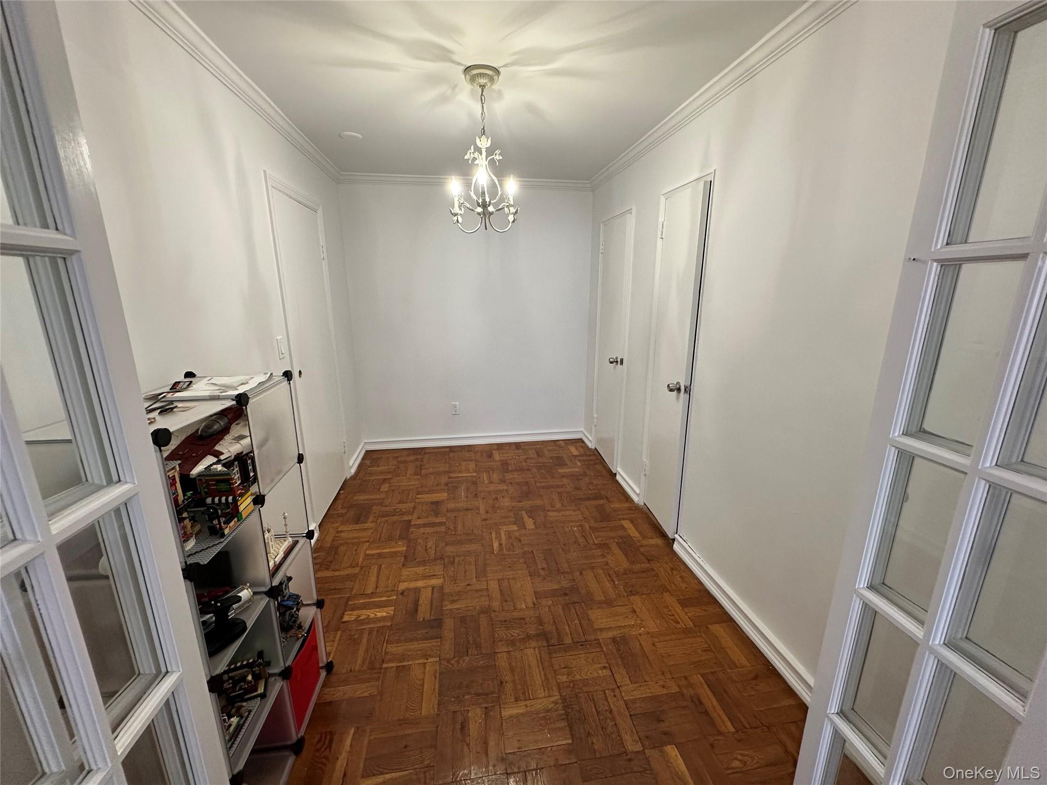 60 Hempstead Avenue # 1O, Lynbrook, NY 11563