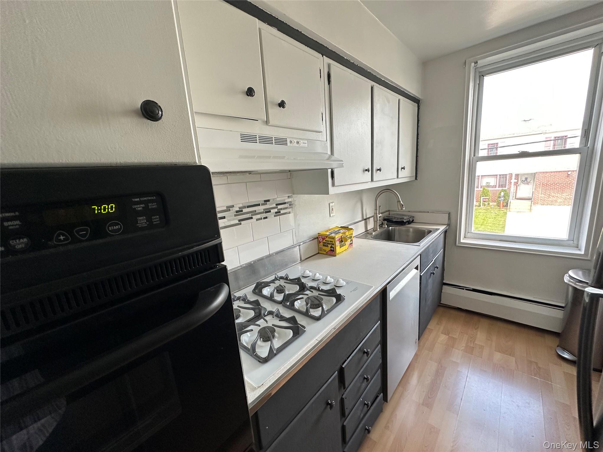 60 Hempstead Avenue # 1O, Lynbrook, NY 11563