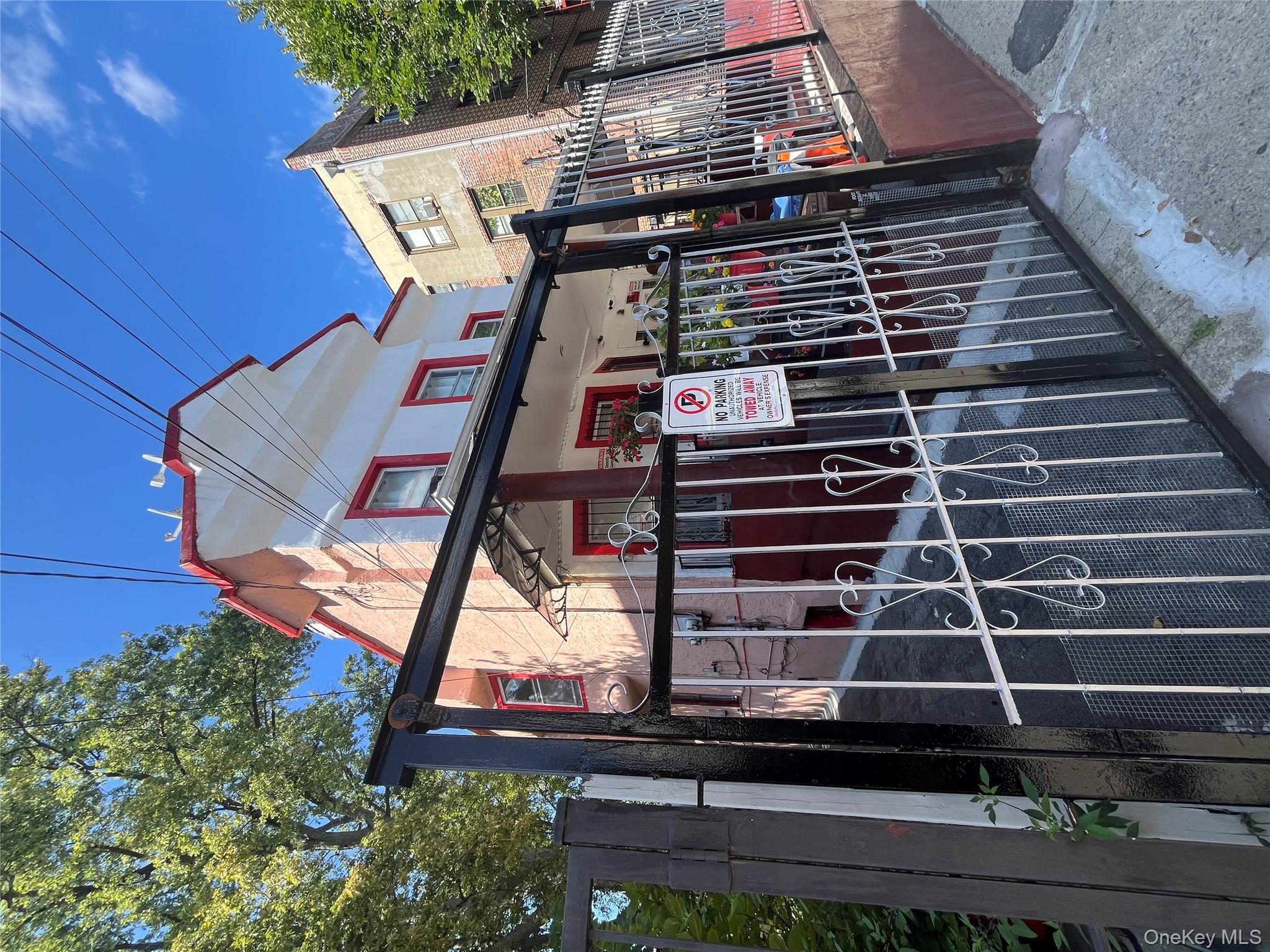 3935 Barnes Avenue, Bronx, NY 10466