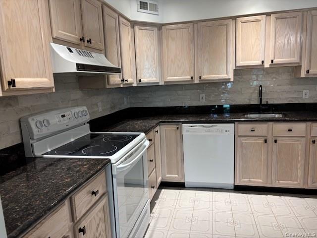 35 Deer Crossing Drive, Fishkill, NY 12524