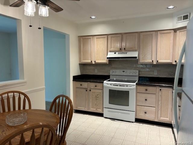 35 Deer Crossing Drive, Fishkill, NY 12524