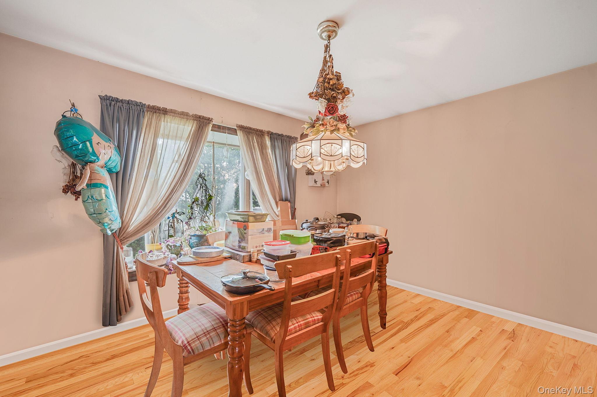 361 35th Street, Lindenhurst, NY 11757