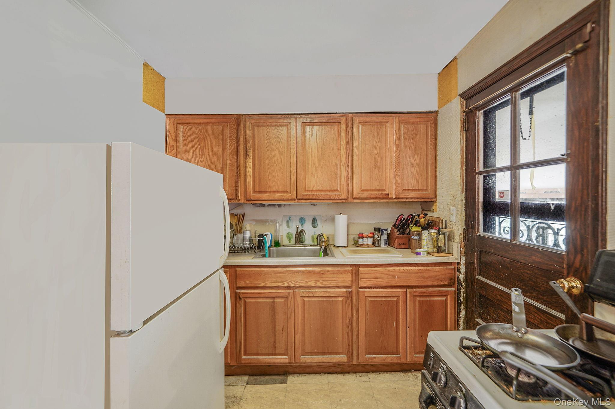 361 35th Street, Lindenhurst, NY 11757