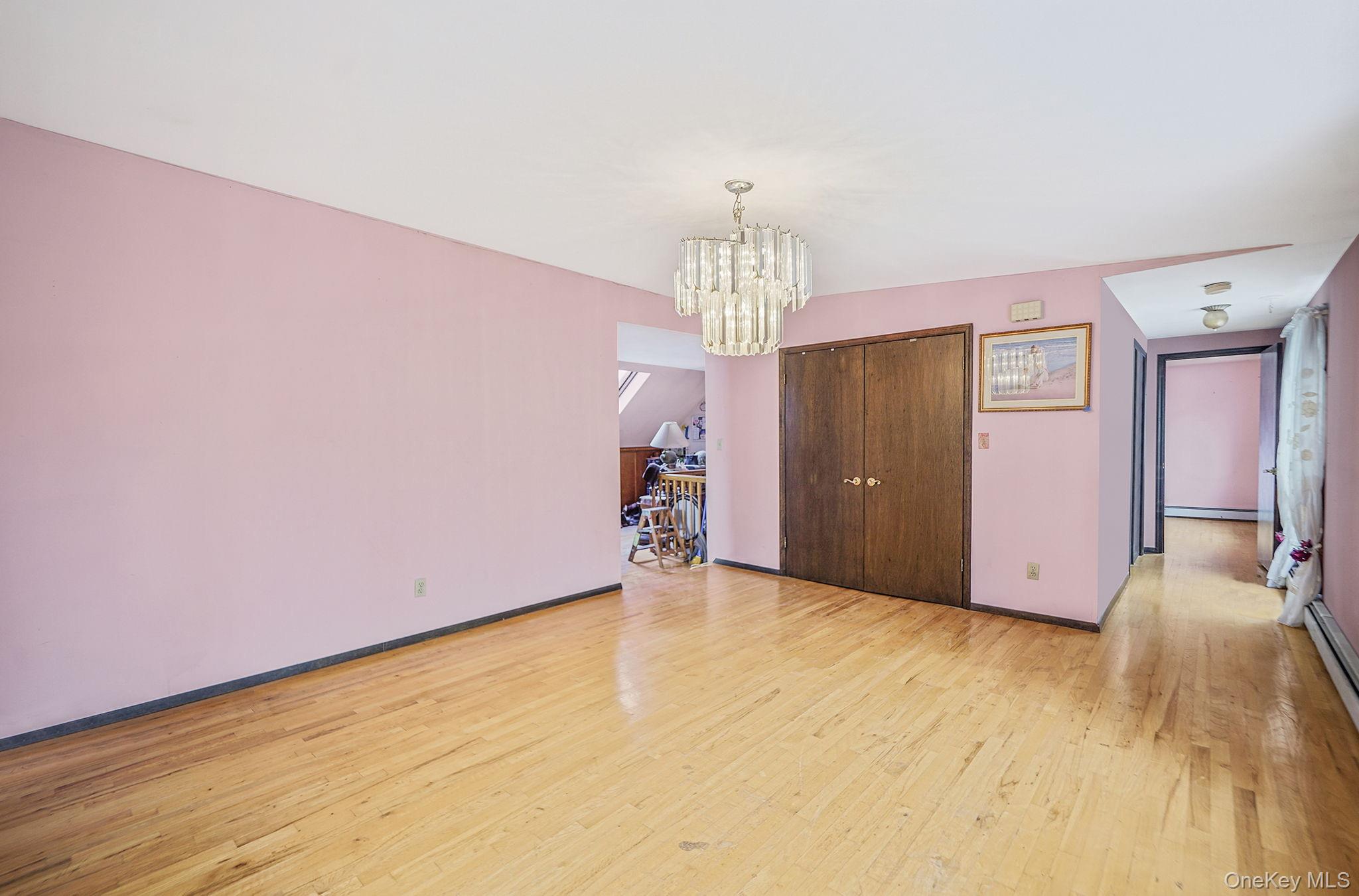 361 35th Street, Lindenhurst, NY 11757