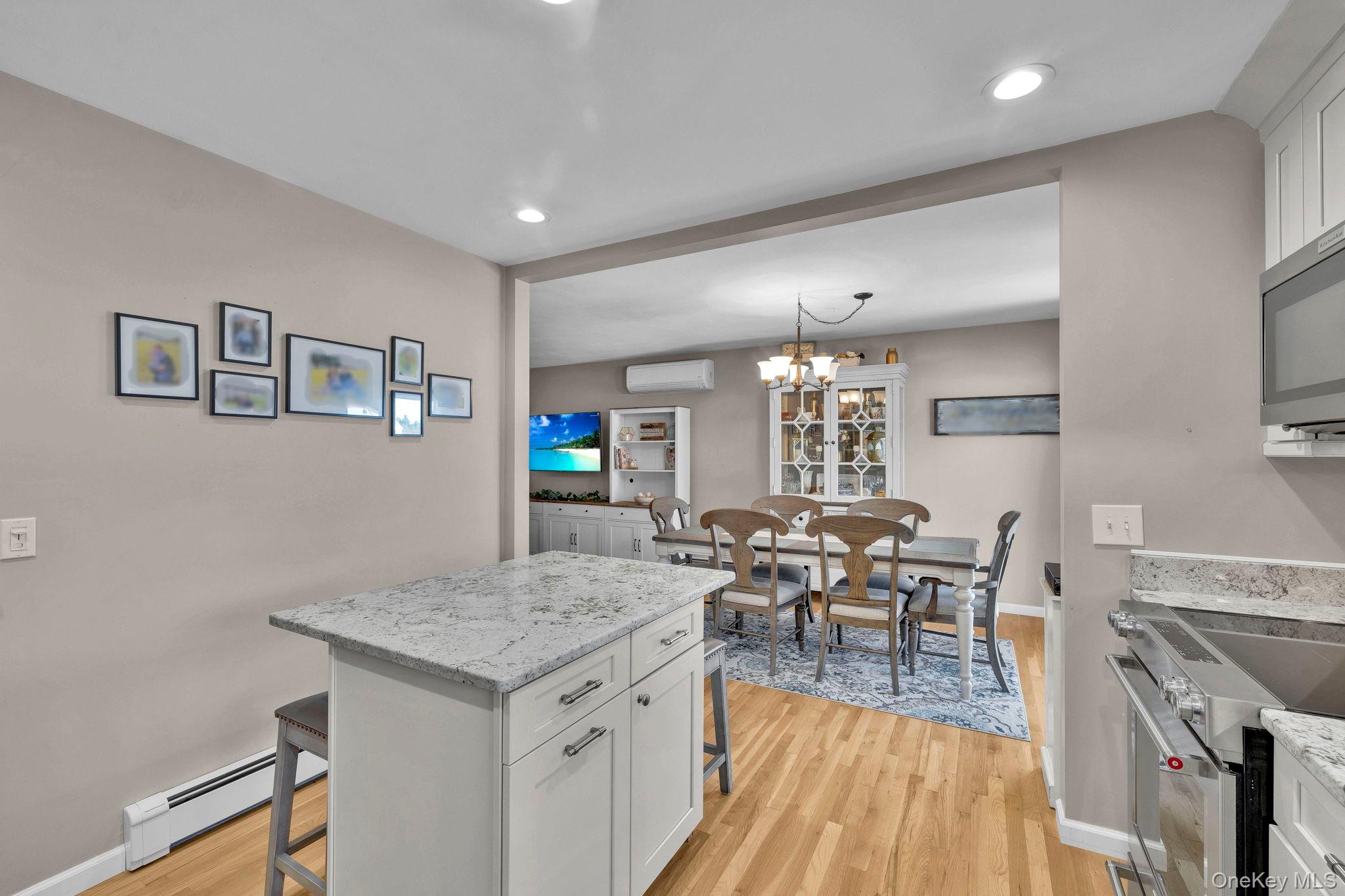 8 Winchester Way, Washingtonville, NY 10992