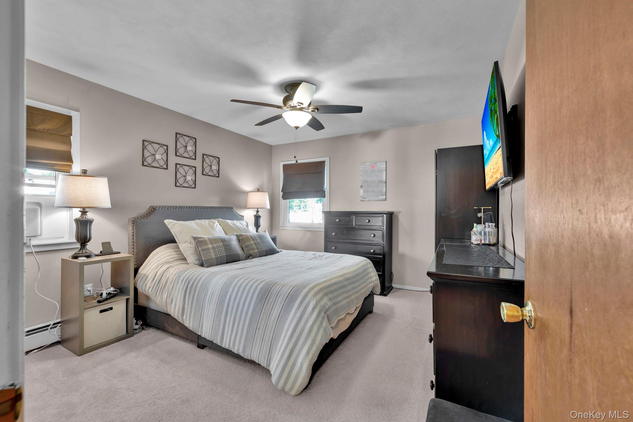 8 Winchester Way, Washingtonville, NY 10992