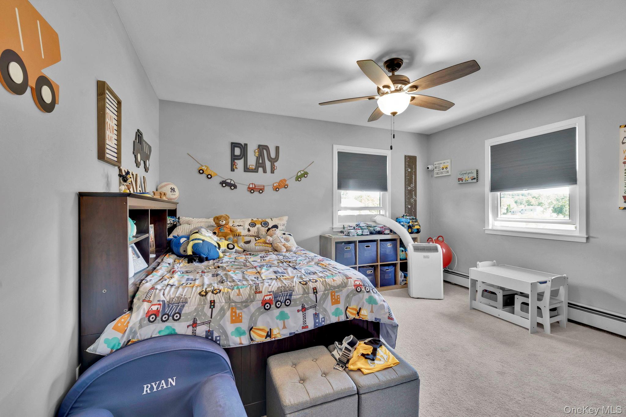 8 Winchester Way, Washingtonville, NY 10992