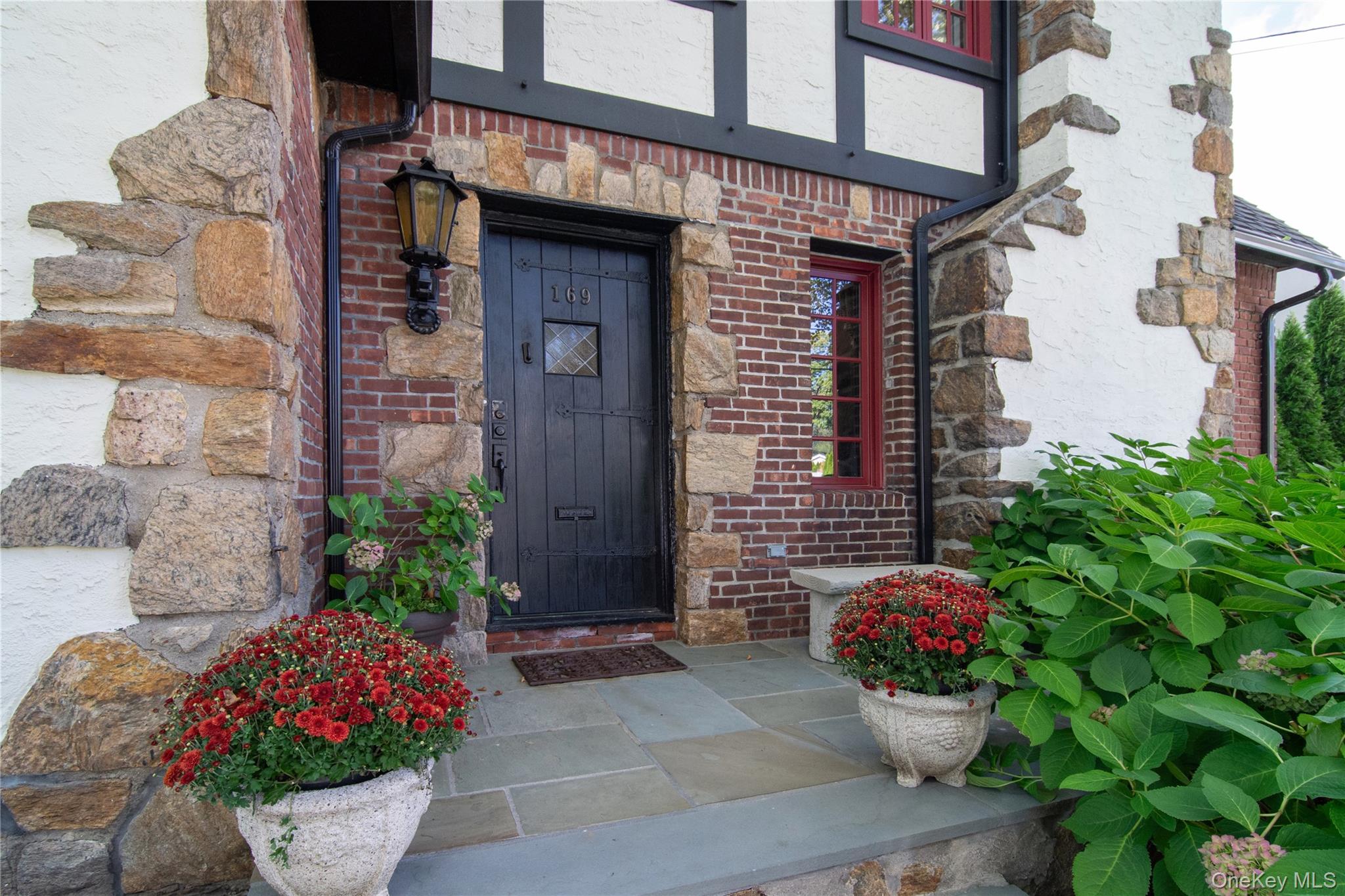 169 Kneeland Avenue, Yonkers, NY 10705