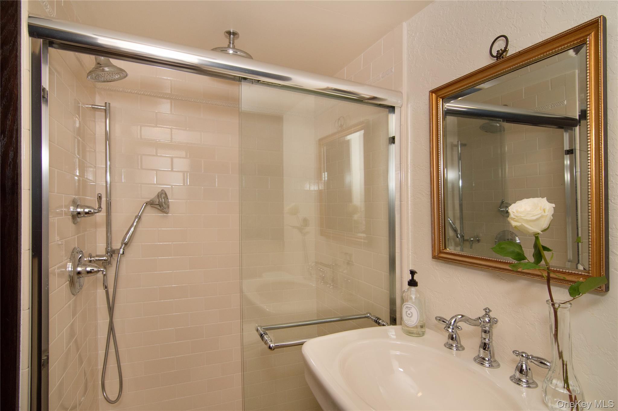 169 Kneeland Avenue, Yonkers, NY 10705