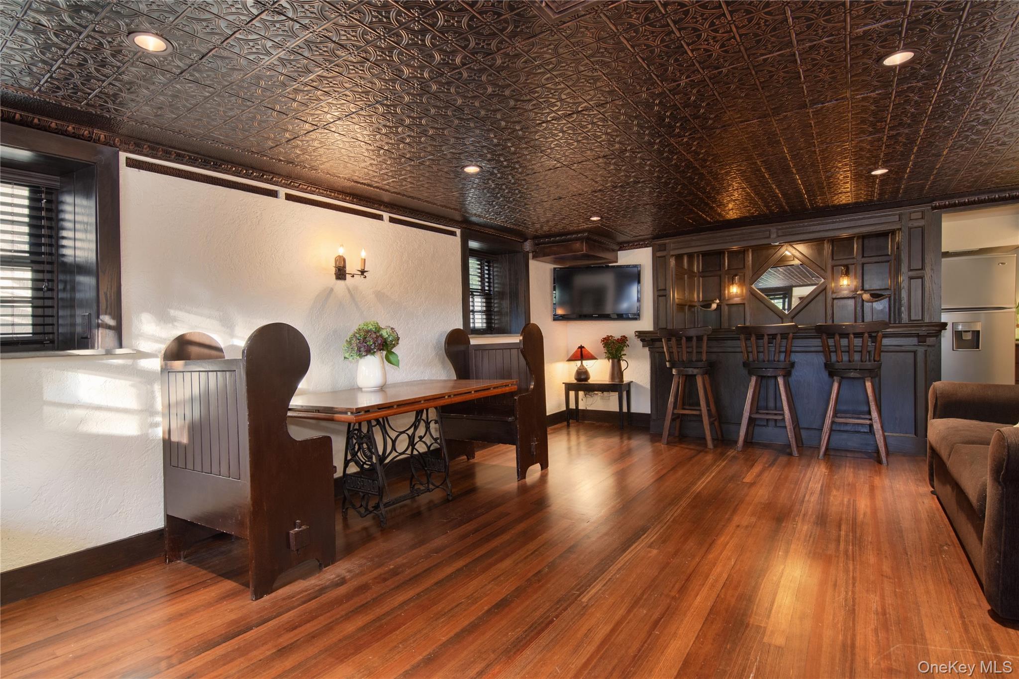 169 Kneeland Avenue, Yonkers, NY 10705