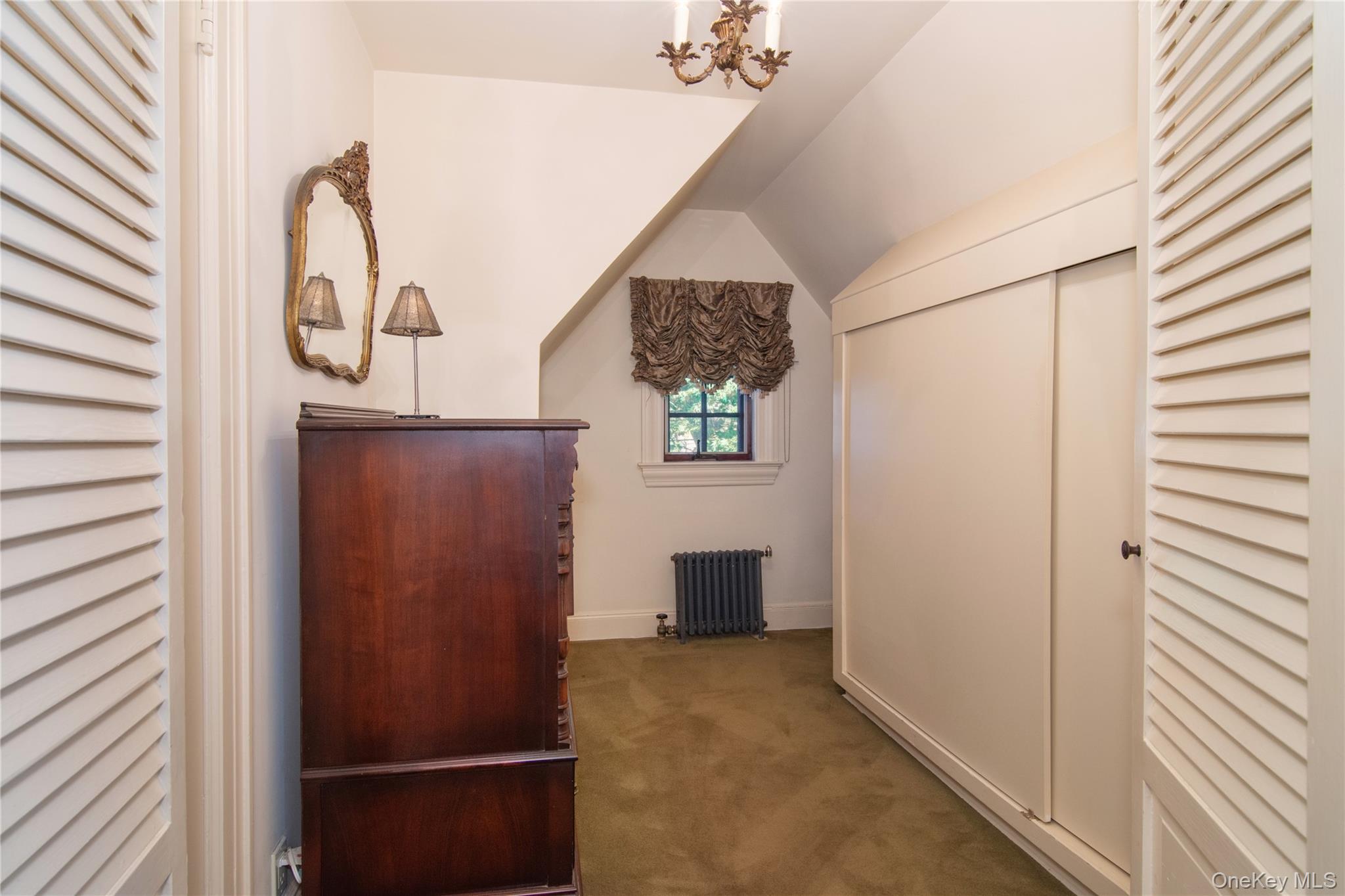 169 Kneeland Avenue, Yonkers, NY 10705