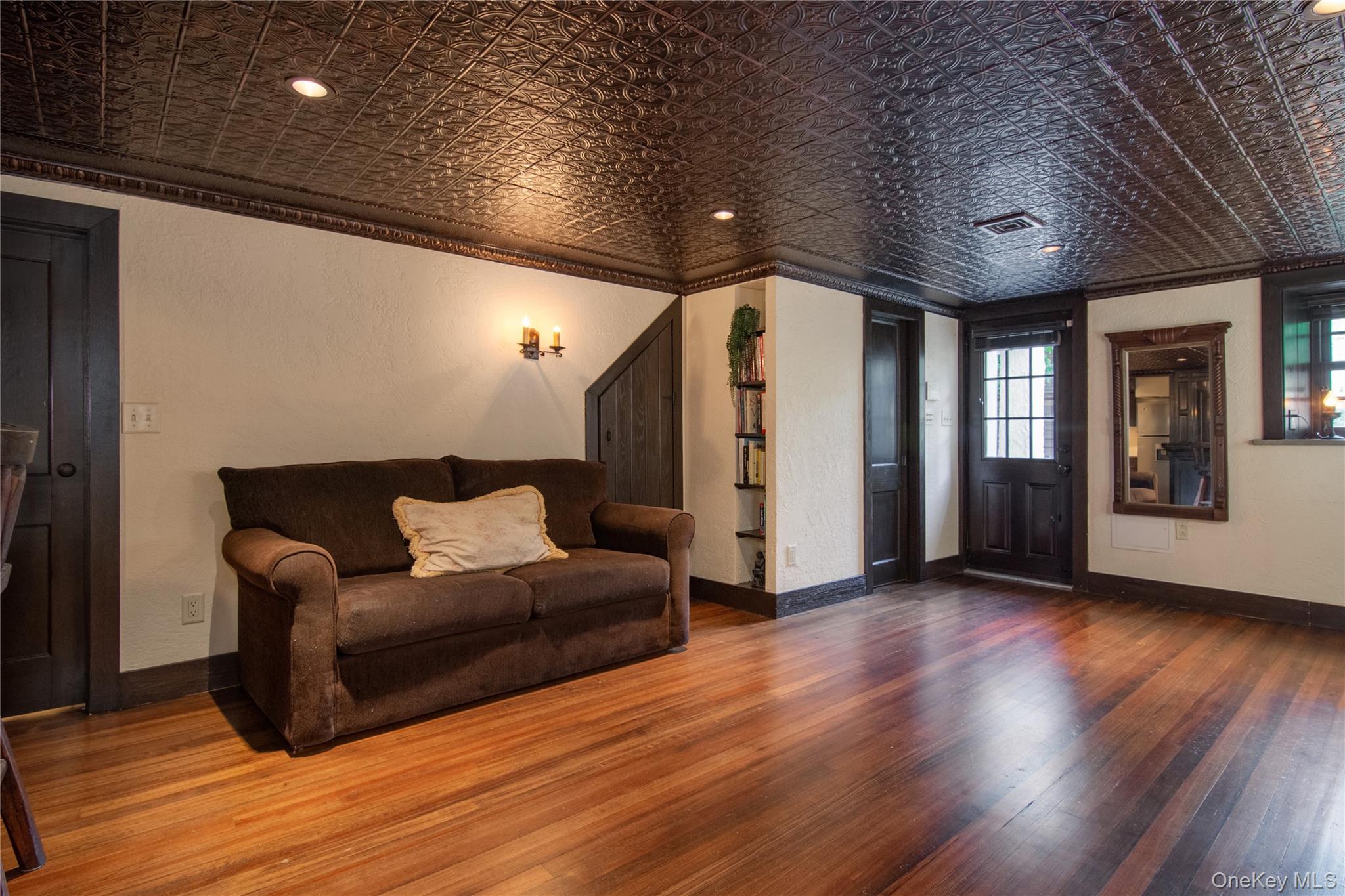 169 Kneeland Avenue, Yonkers, NY 10705