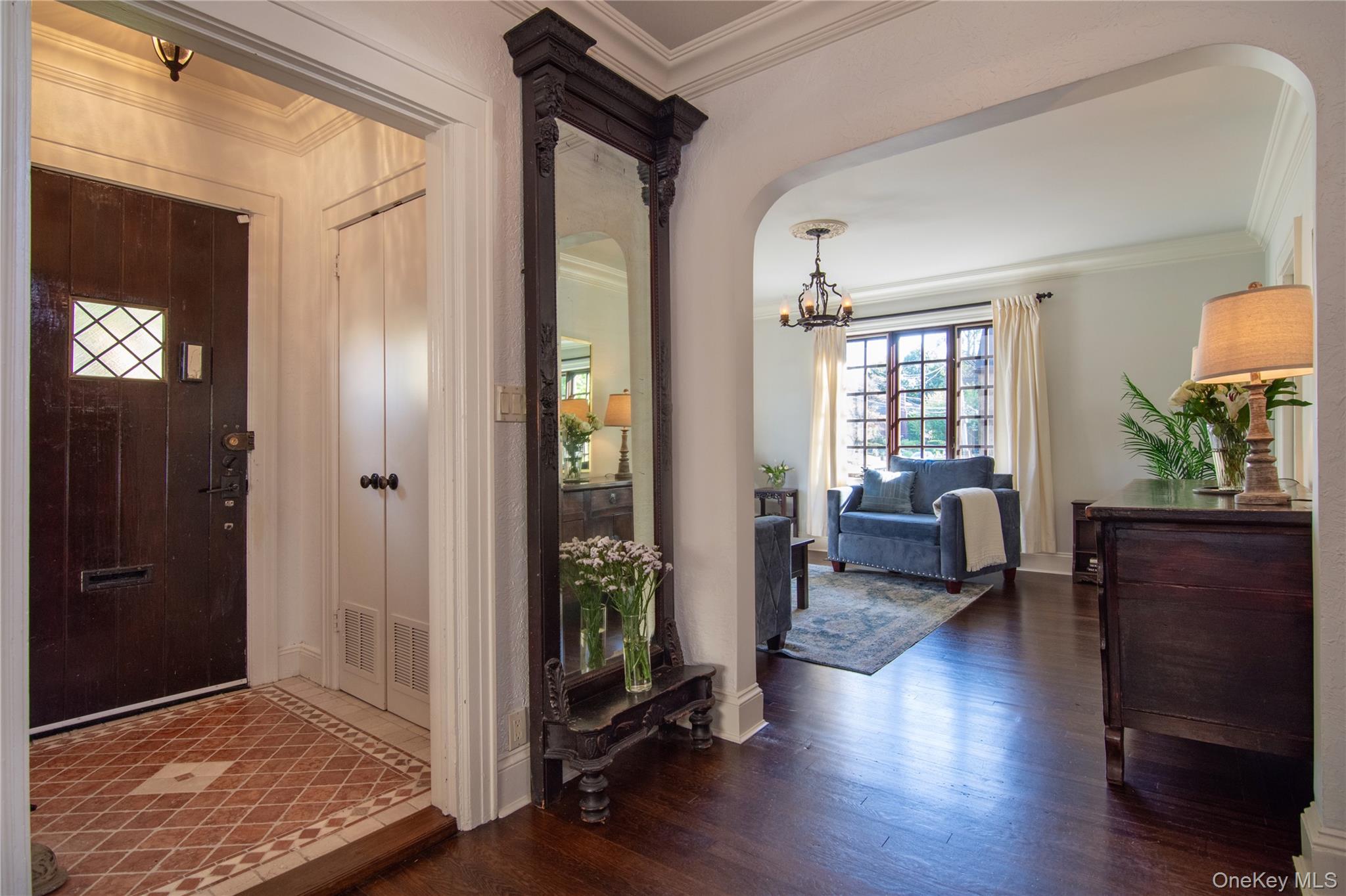 169 Kneeland Avenue, Yonkers, NY 10705