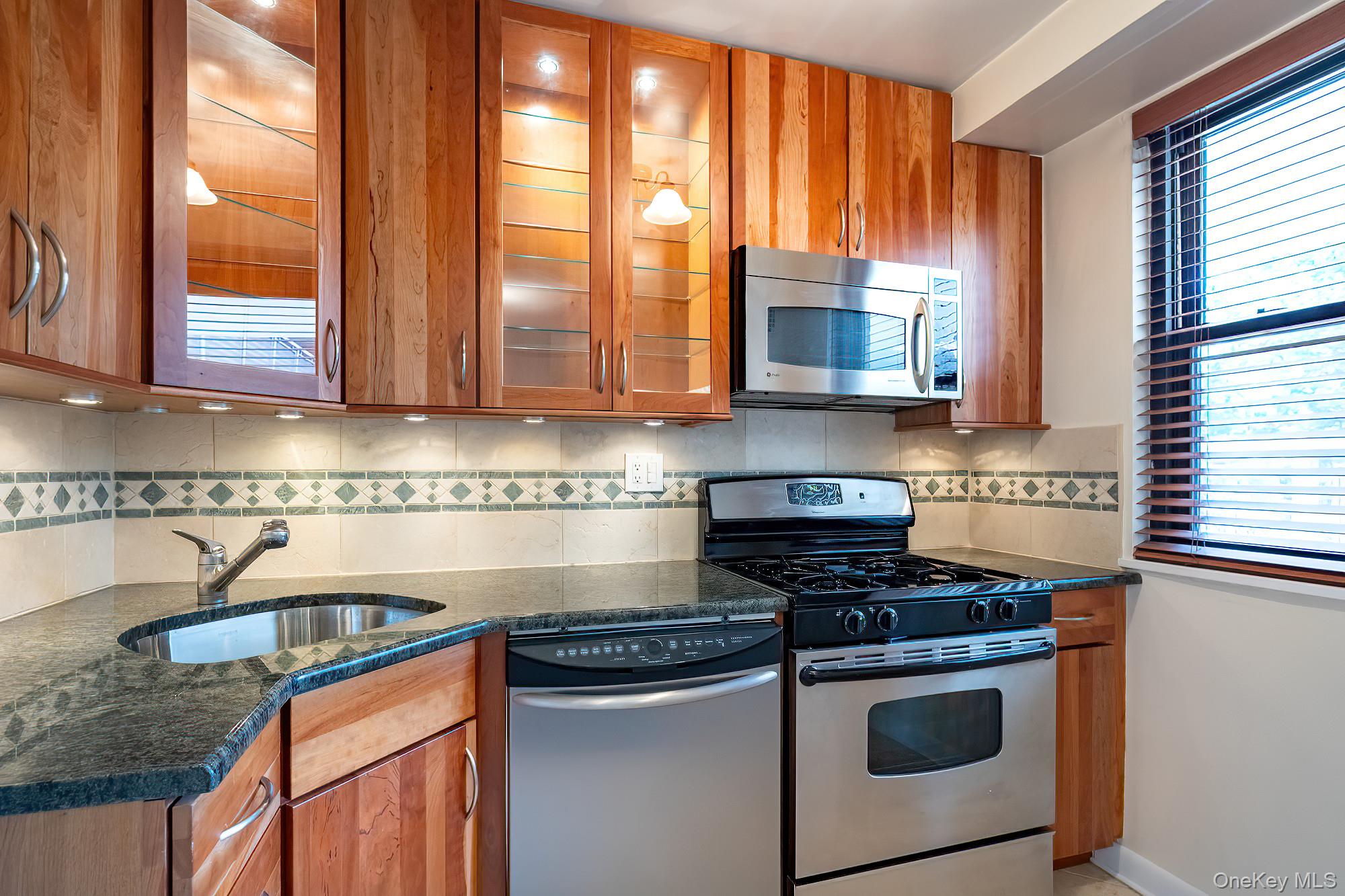 4901 Henry Hudson Parkway # 7B, Bronx, NY 10471