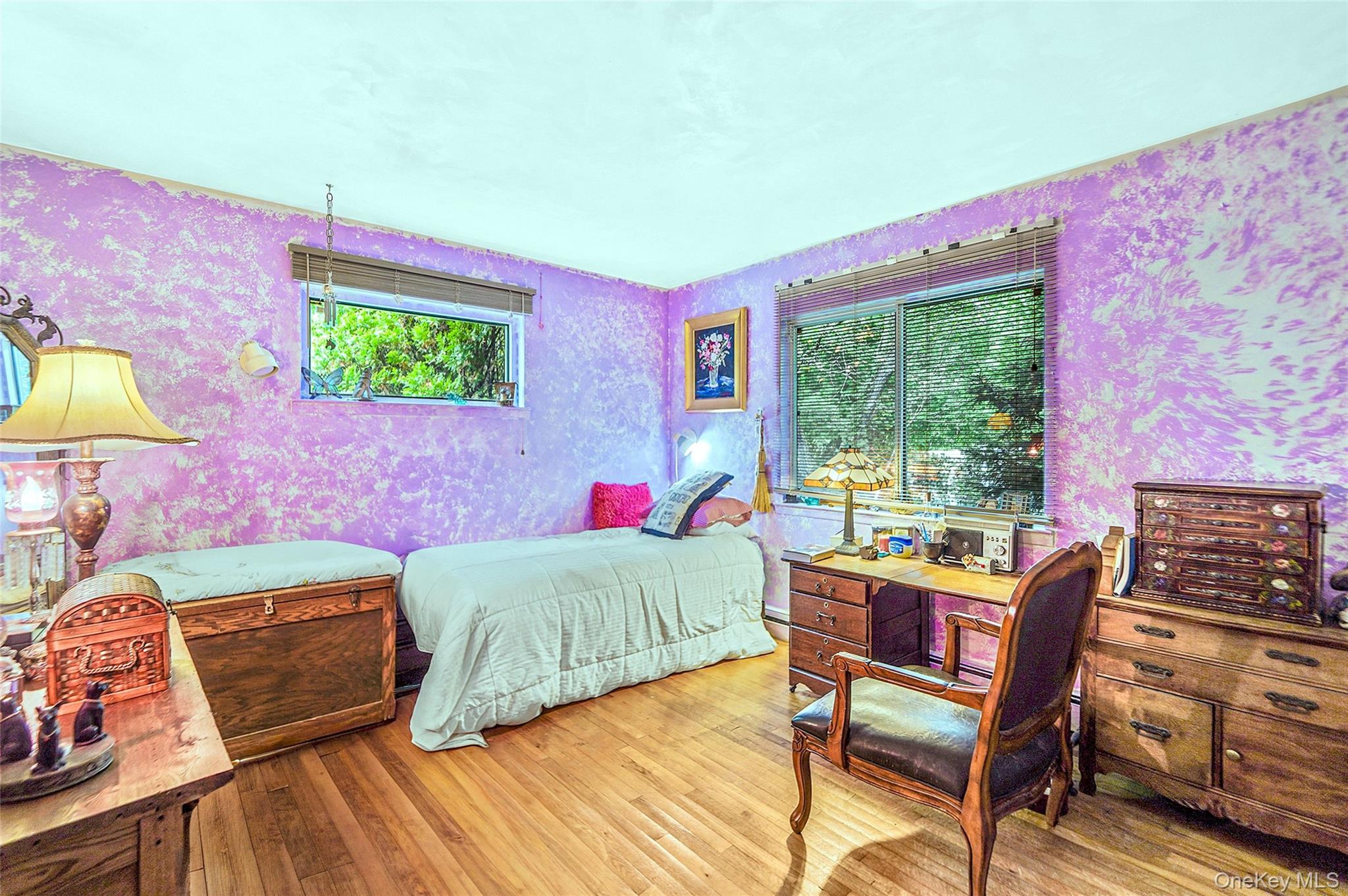 271 Bread And Cheese Hollow Road, Northport, NY 11768