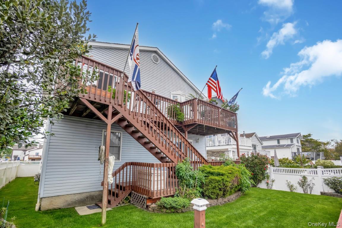 193 Sportsmans Avenue, Freeport, NY 11520