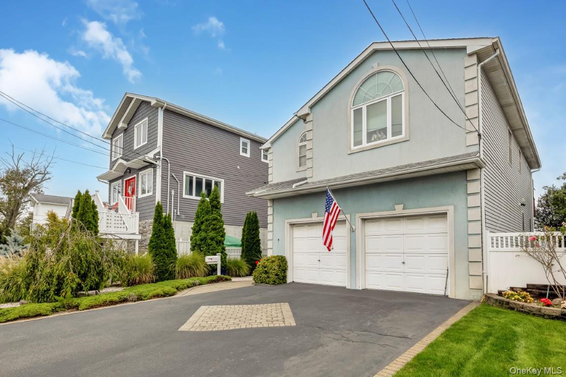 193 Sportsmans Avenue, Freeport, NY 11520