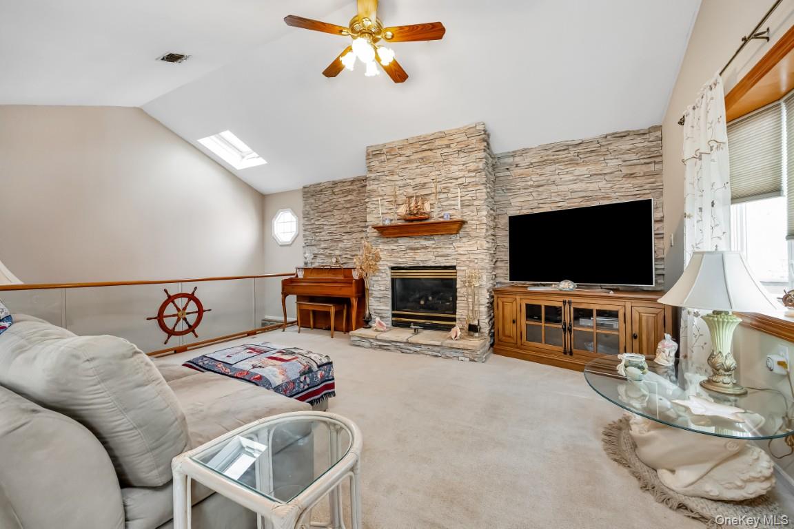 193 Sportsmans Avenue, Freeport, NY 11520