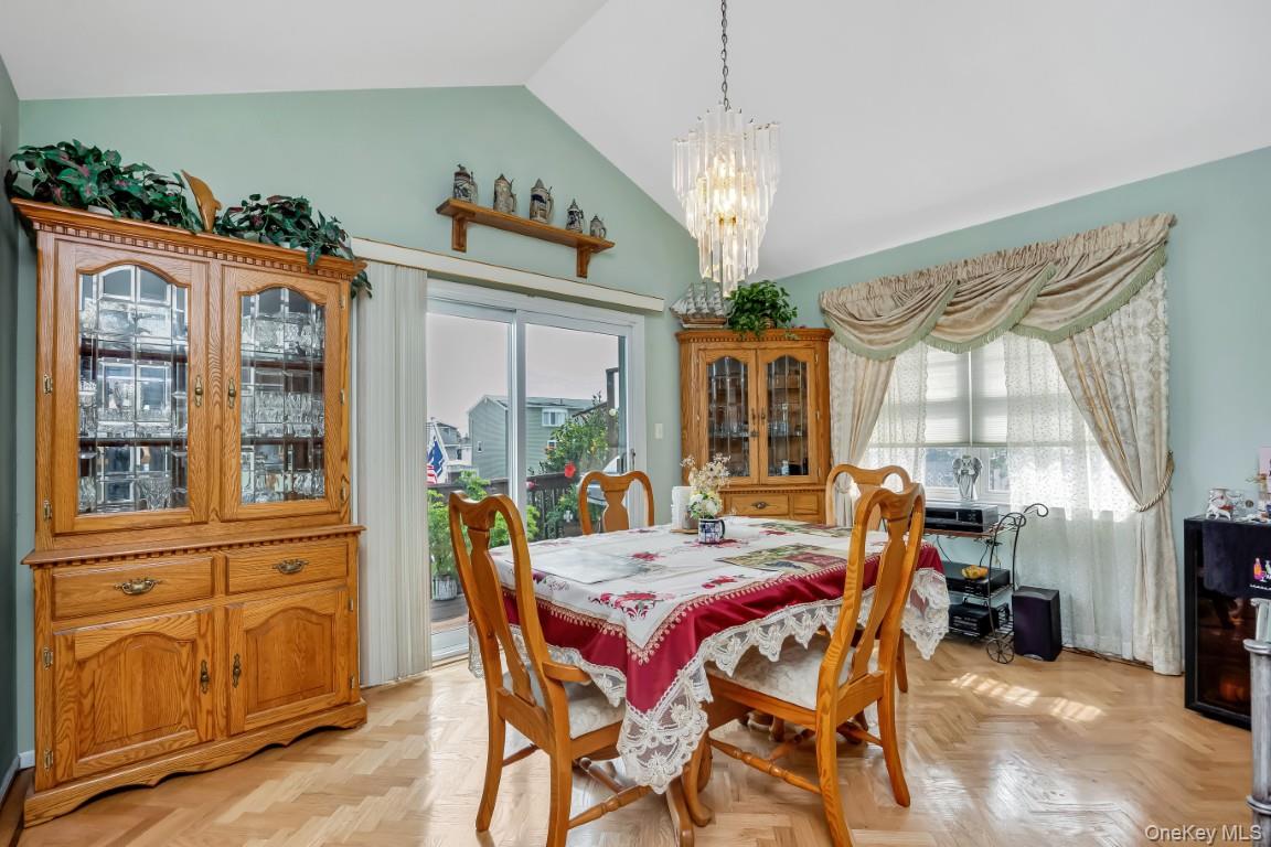 193 Sportsmans Avenue, Freeport, NY 11520