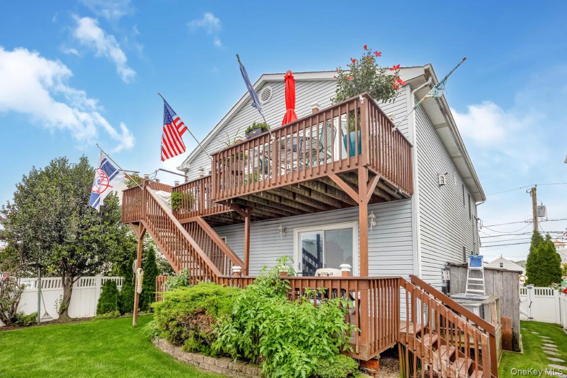 193 Sportsmans Avenue, Freeport, NY 11520