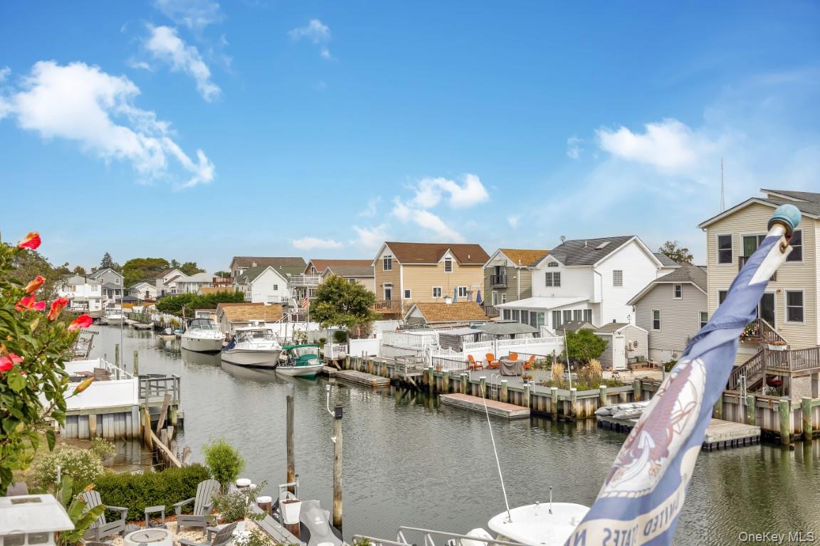 193 Sportsmans Avenue, Freeport, NY 11520