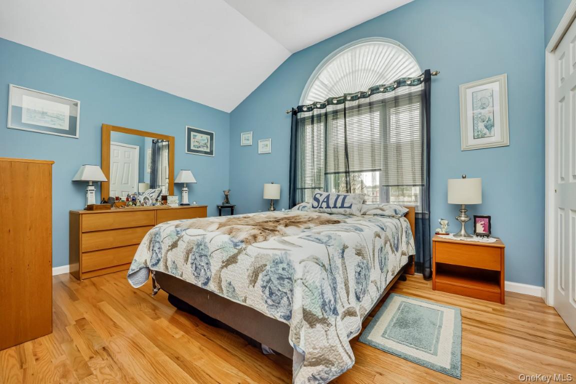 193 Sportsmans Avenue, Freeport, NY 11520