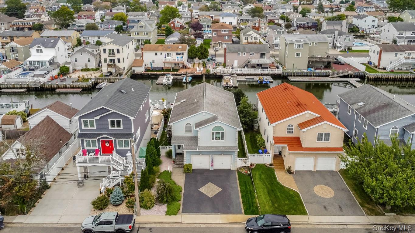 193 Sportsmans Avenue, Freeport, NY 11520