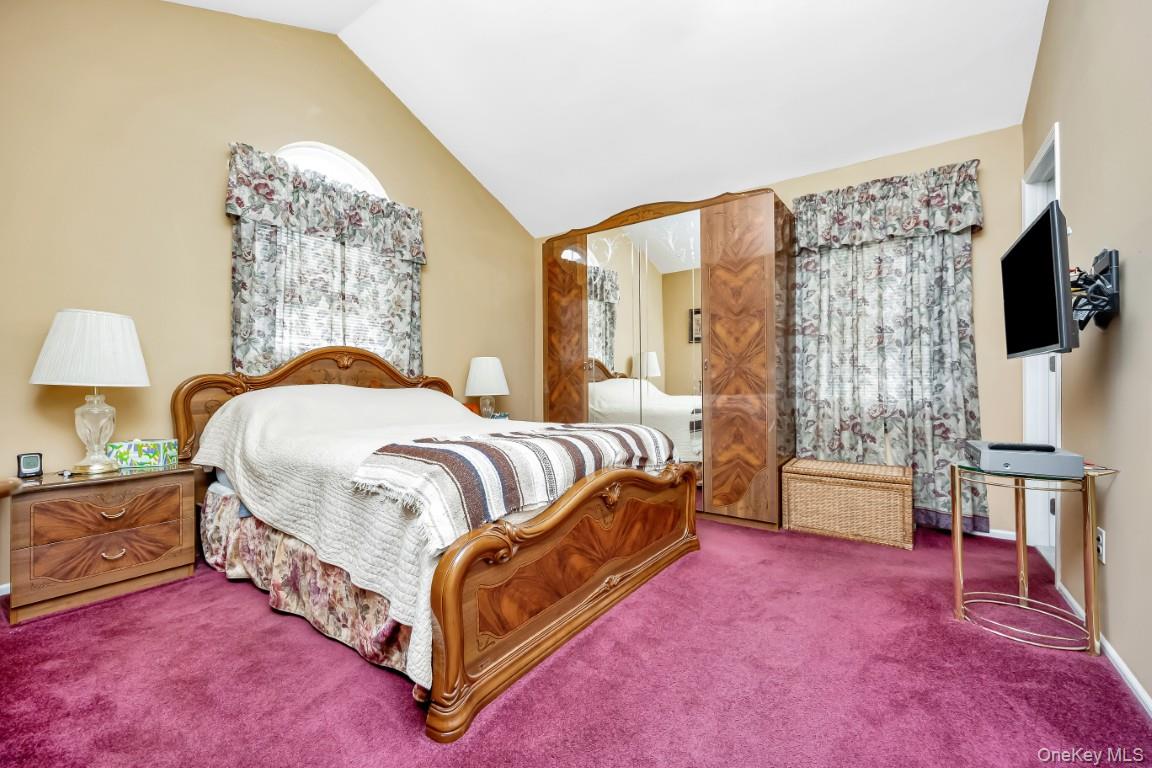 193 Sportsmans Avenue, Freeport, NY 11520