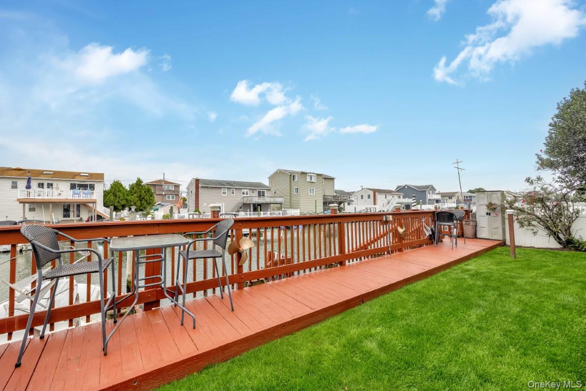 193 Sportsmans Avenue, Freeport, NY 11520