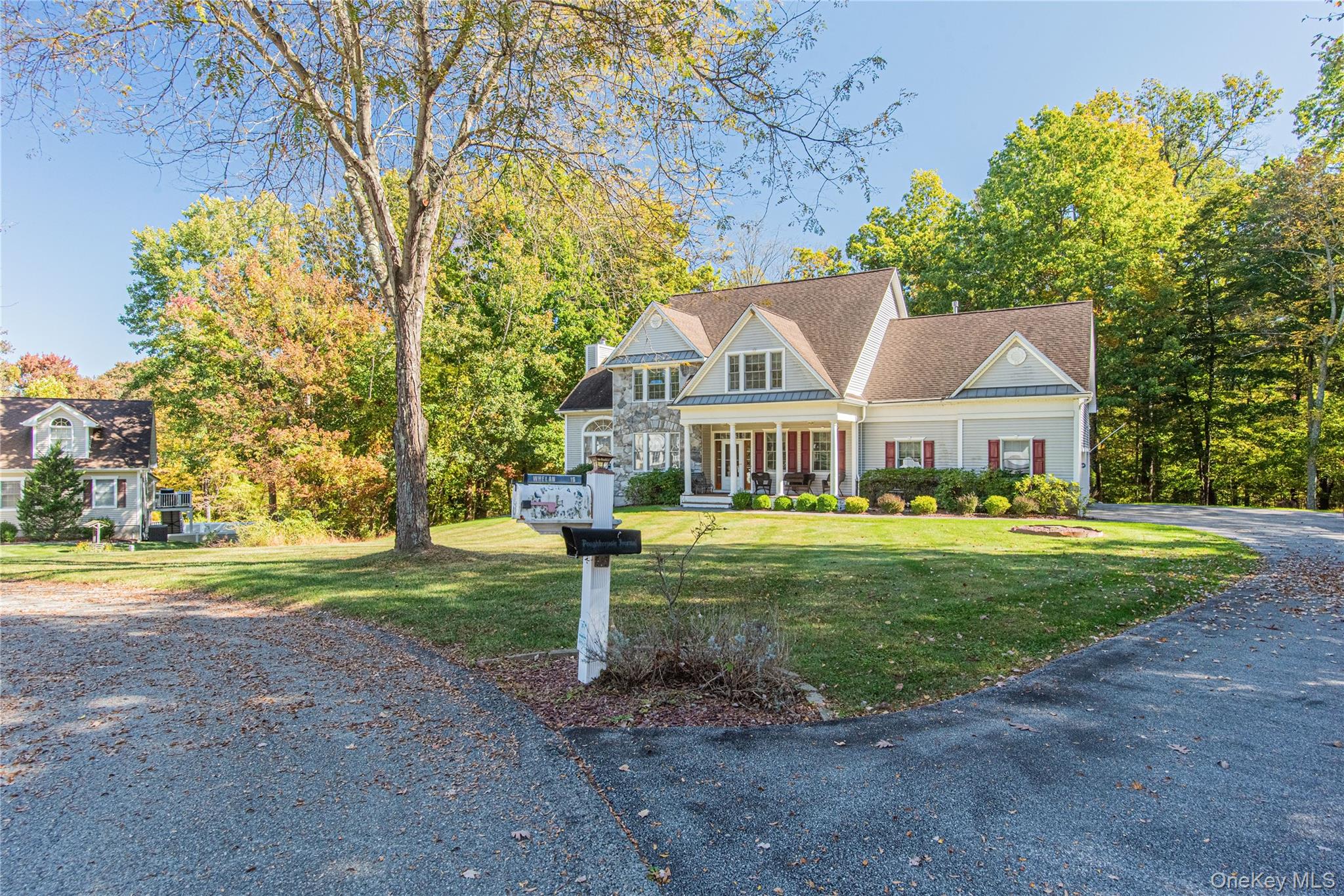 16 Avalon Court, Hopewell Junction, NY 12533