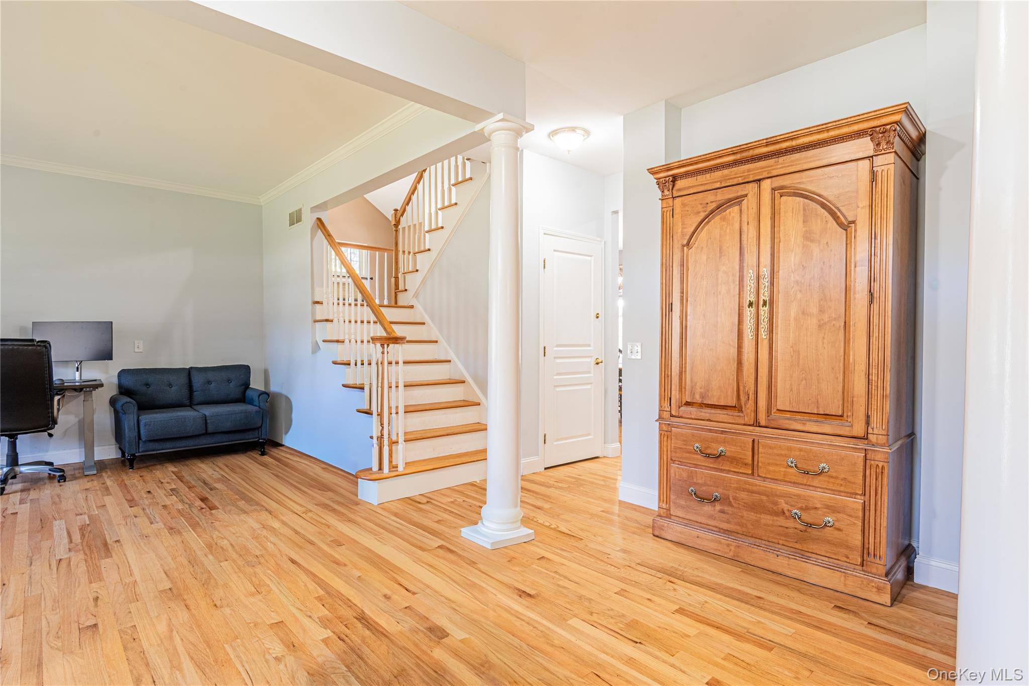 16 Avalon Court, Hopewell Junction, NY 12533