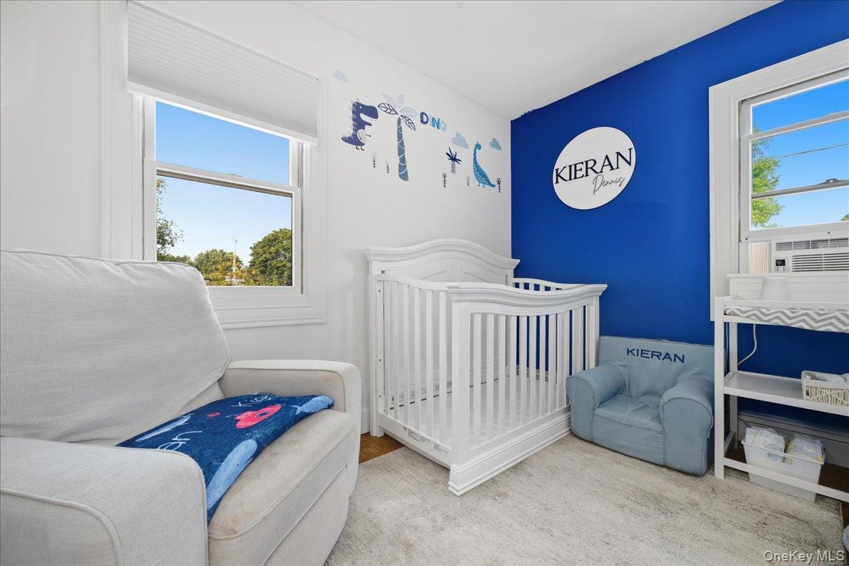 59 Grand Place, East Northport, NY 11731