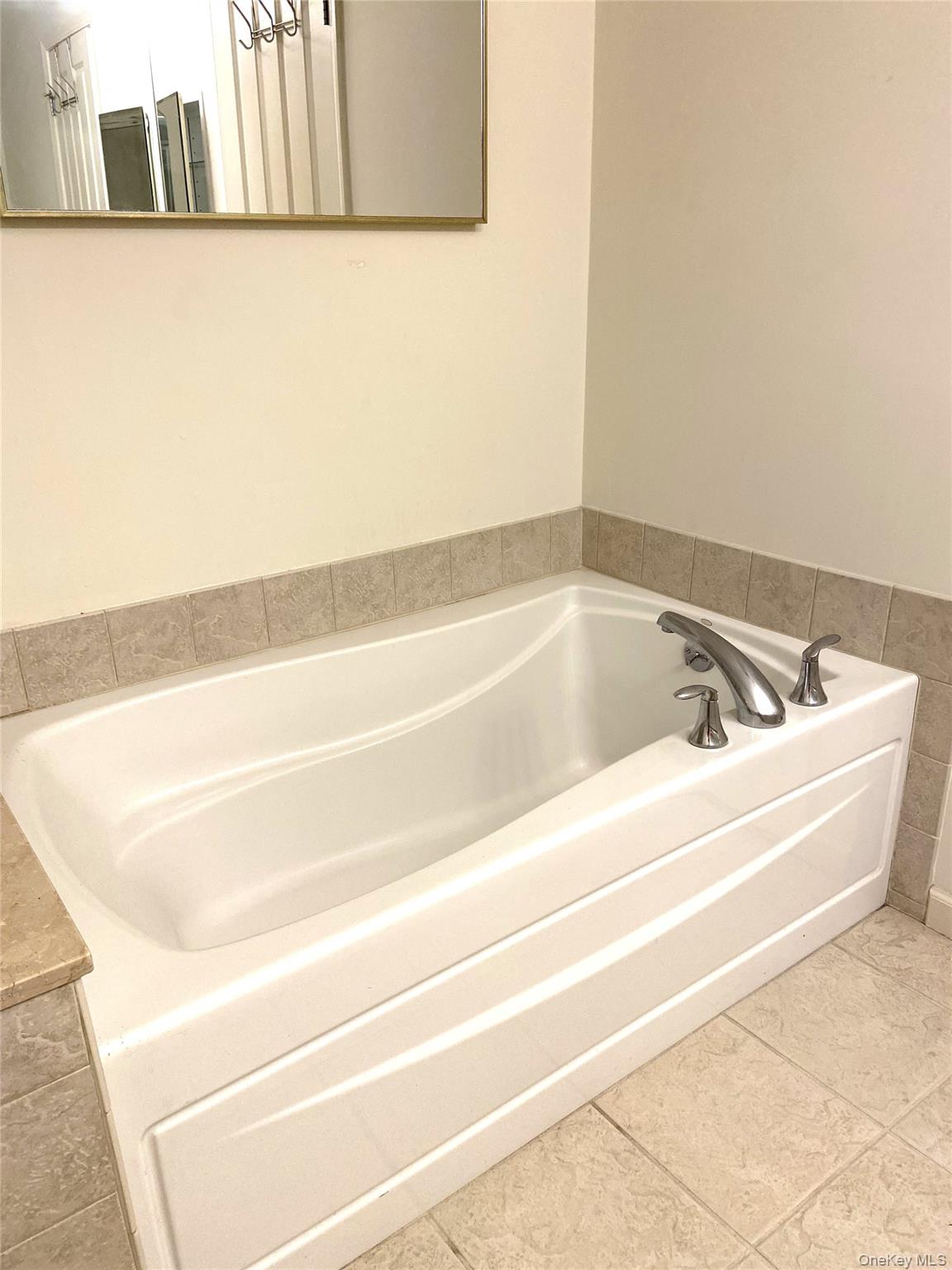 421 Northview Court # 421, Peekskill, NY 10566